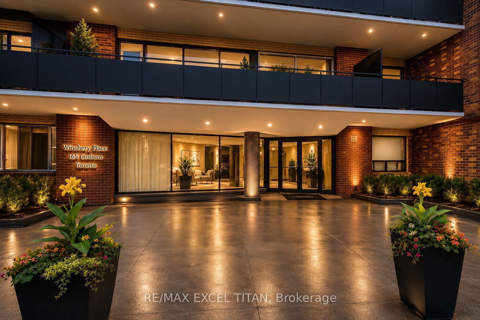 Unit 101 - 165 Cosburn Avenue, Toronto 2
