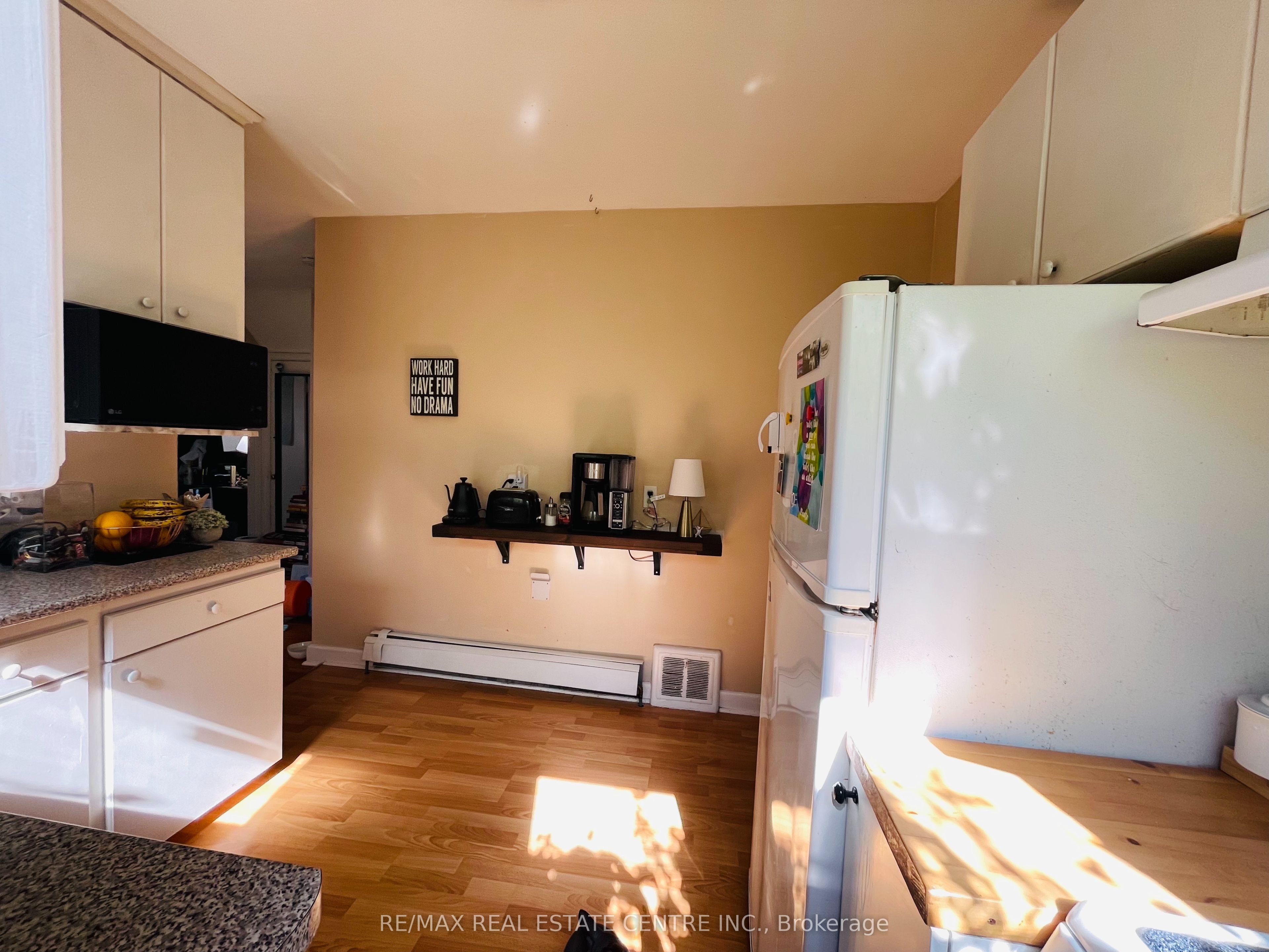 Unit Main Floor - 34 Singleton Road, Scarborough 4