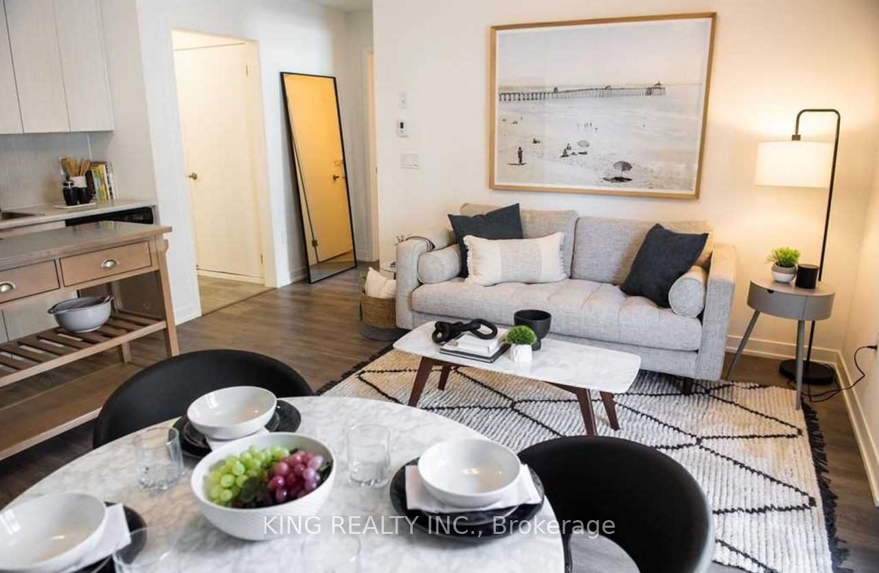 Unit 411 - 1525 Kingston Road, Pickering 4