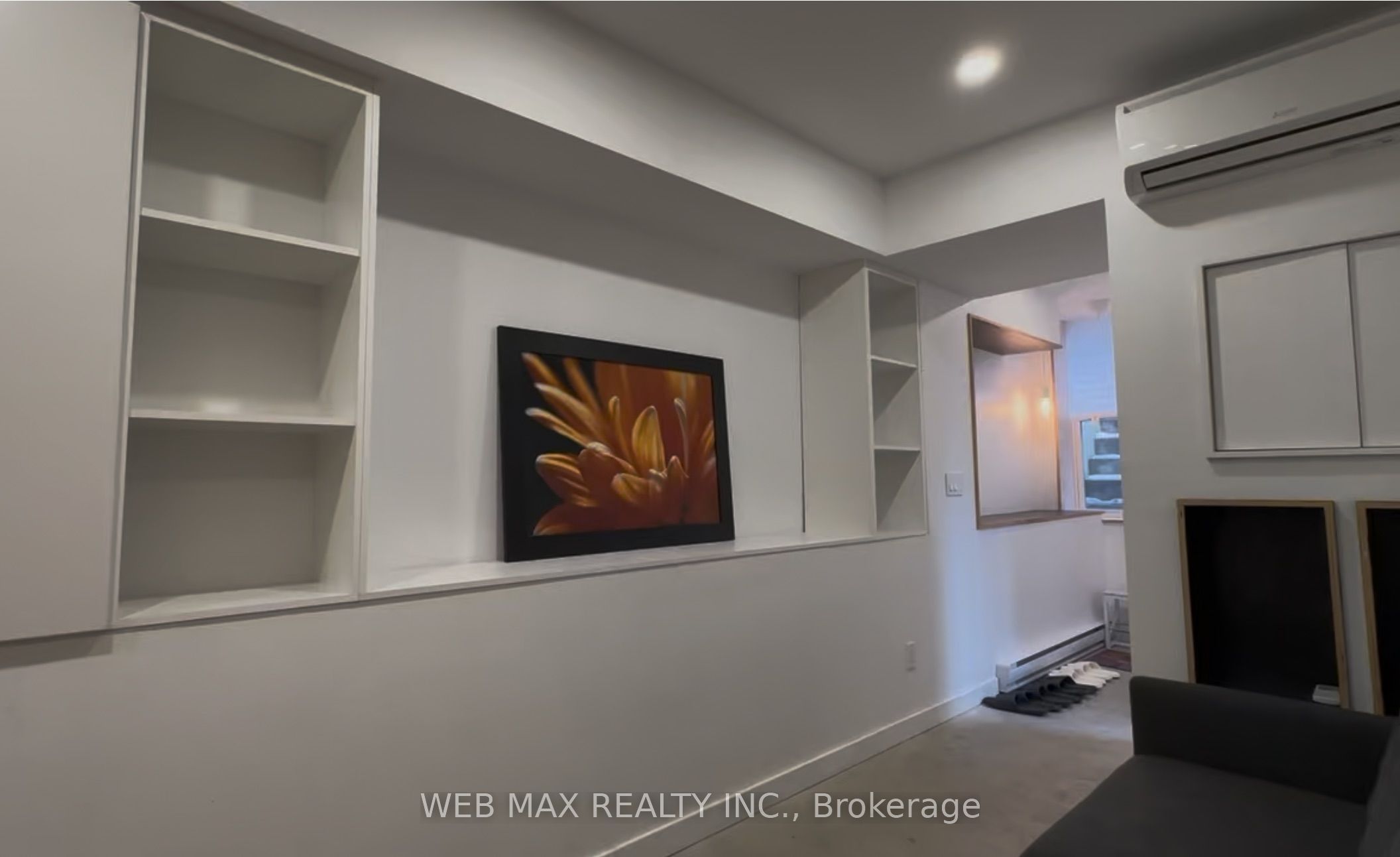 Unit 2 - 173 Milverton Boulevard, Toronto 2