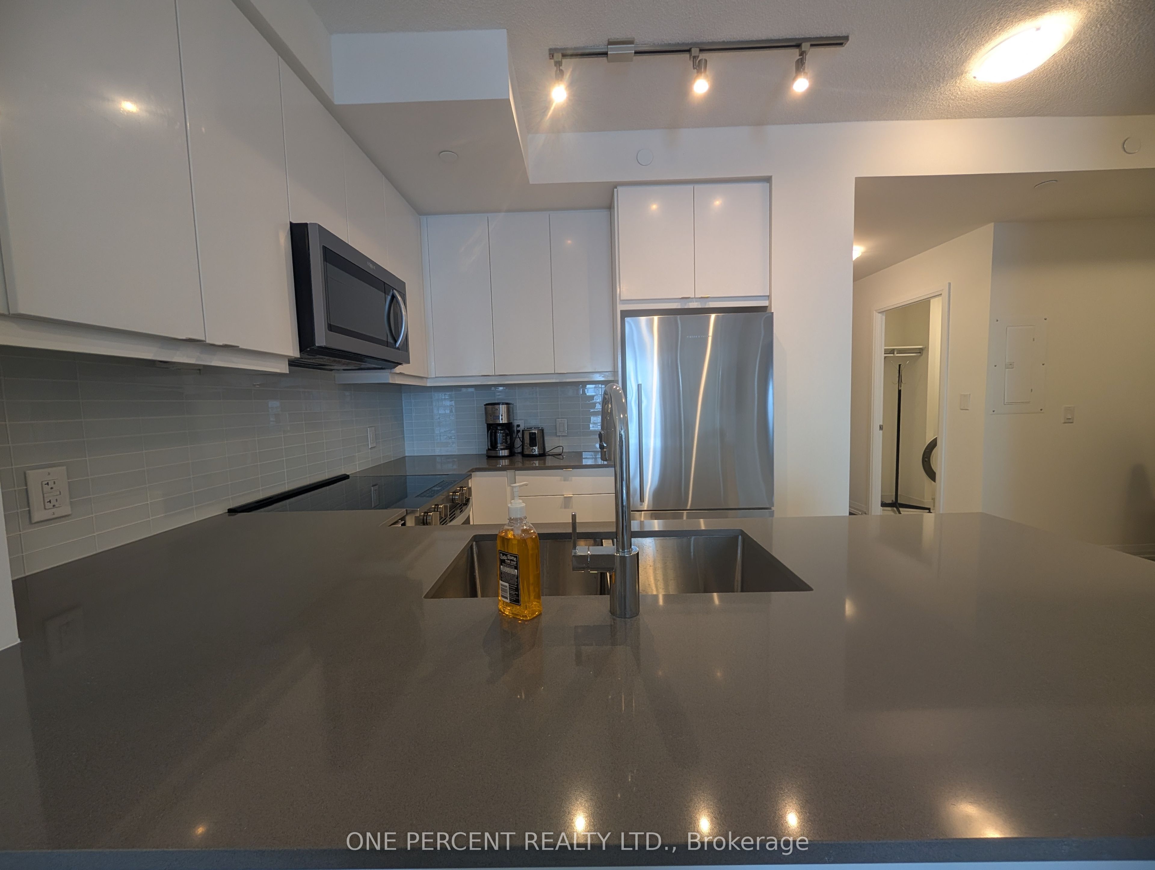Unit 731 - 3270 Sheppard Ave E Avenue, Scarborough 4