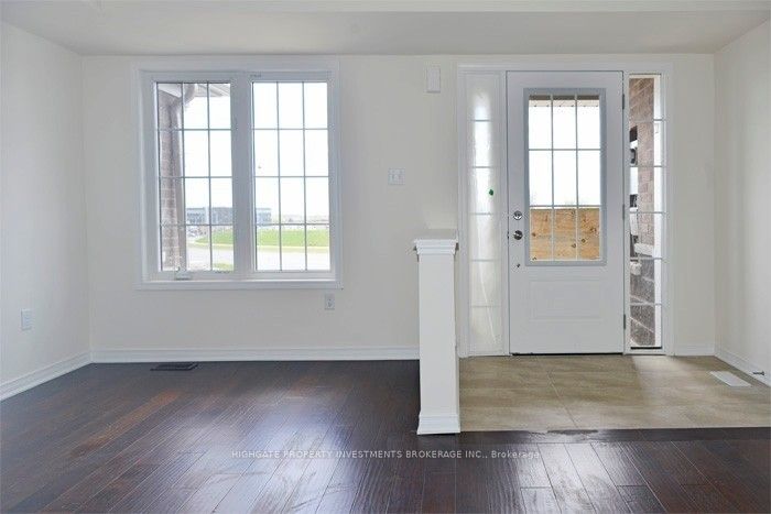 Unit Main & Upper - 6 Harper Hill Drive, Ajax 3