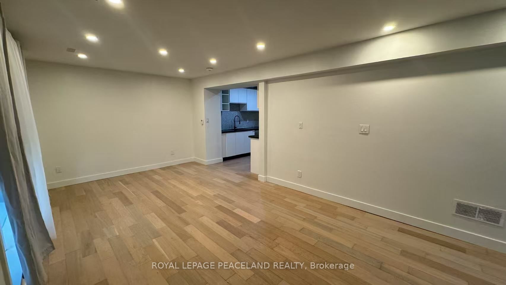 Unit UPPER - 19 Tardree Place, Scarborough 3