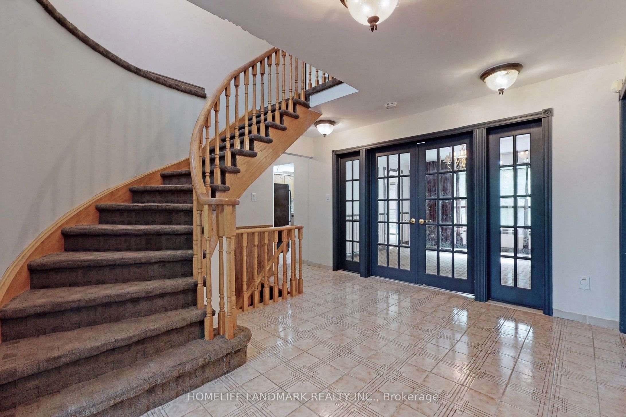 69 Windrush Trail, Scarborough 2
