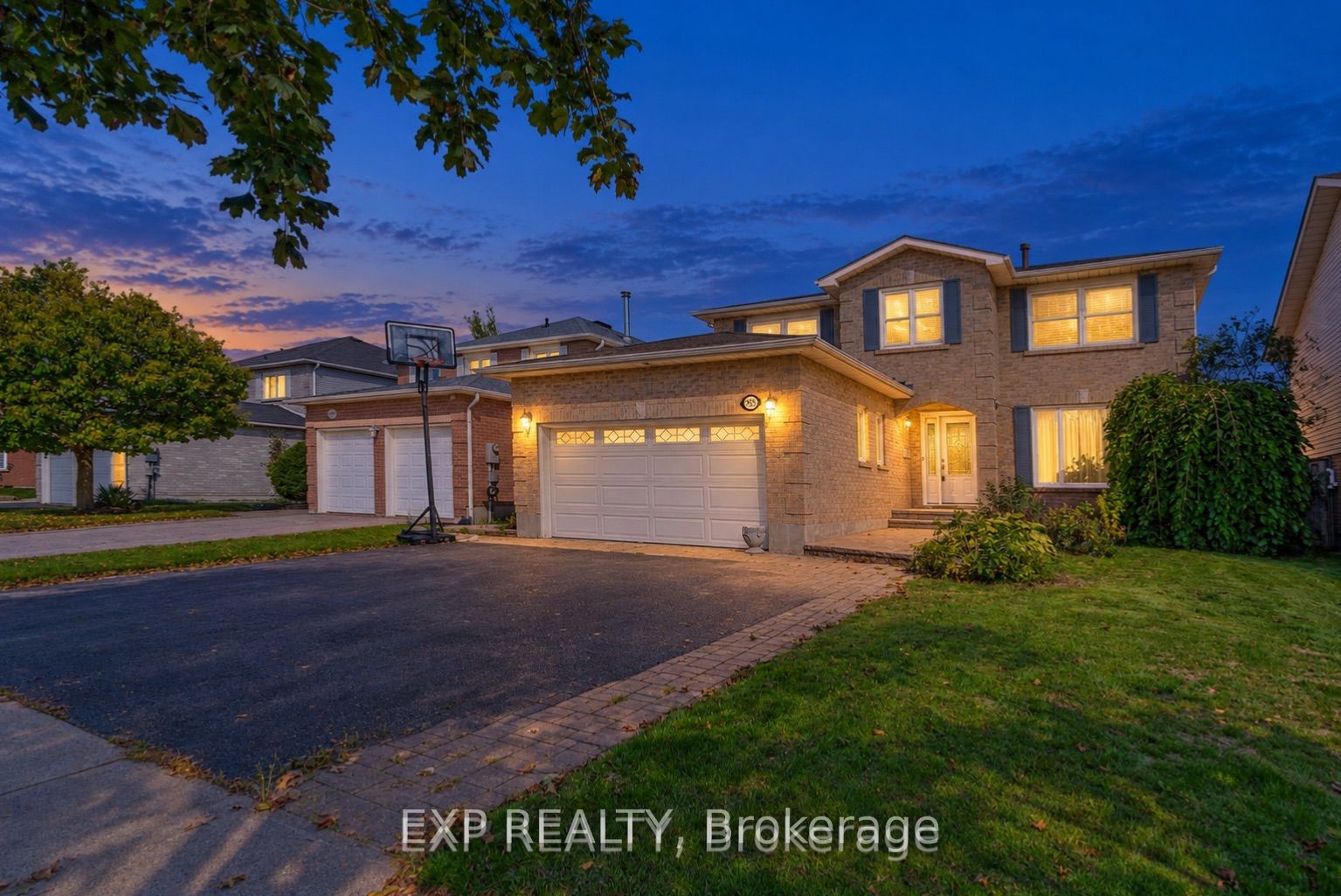 955 Snowbird Street, Oshawa 2