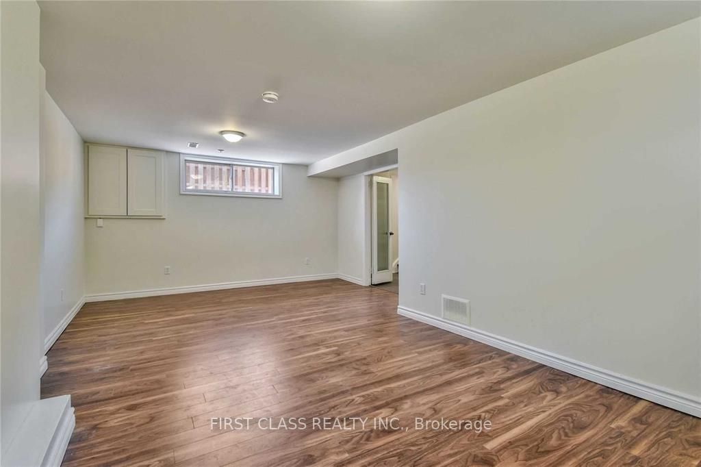Unit Bsmt - 24 Fintona Avenue, Scarborough 4