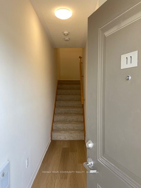 Unit 11 - 490 BERESFORD Path, Oshawa 4