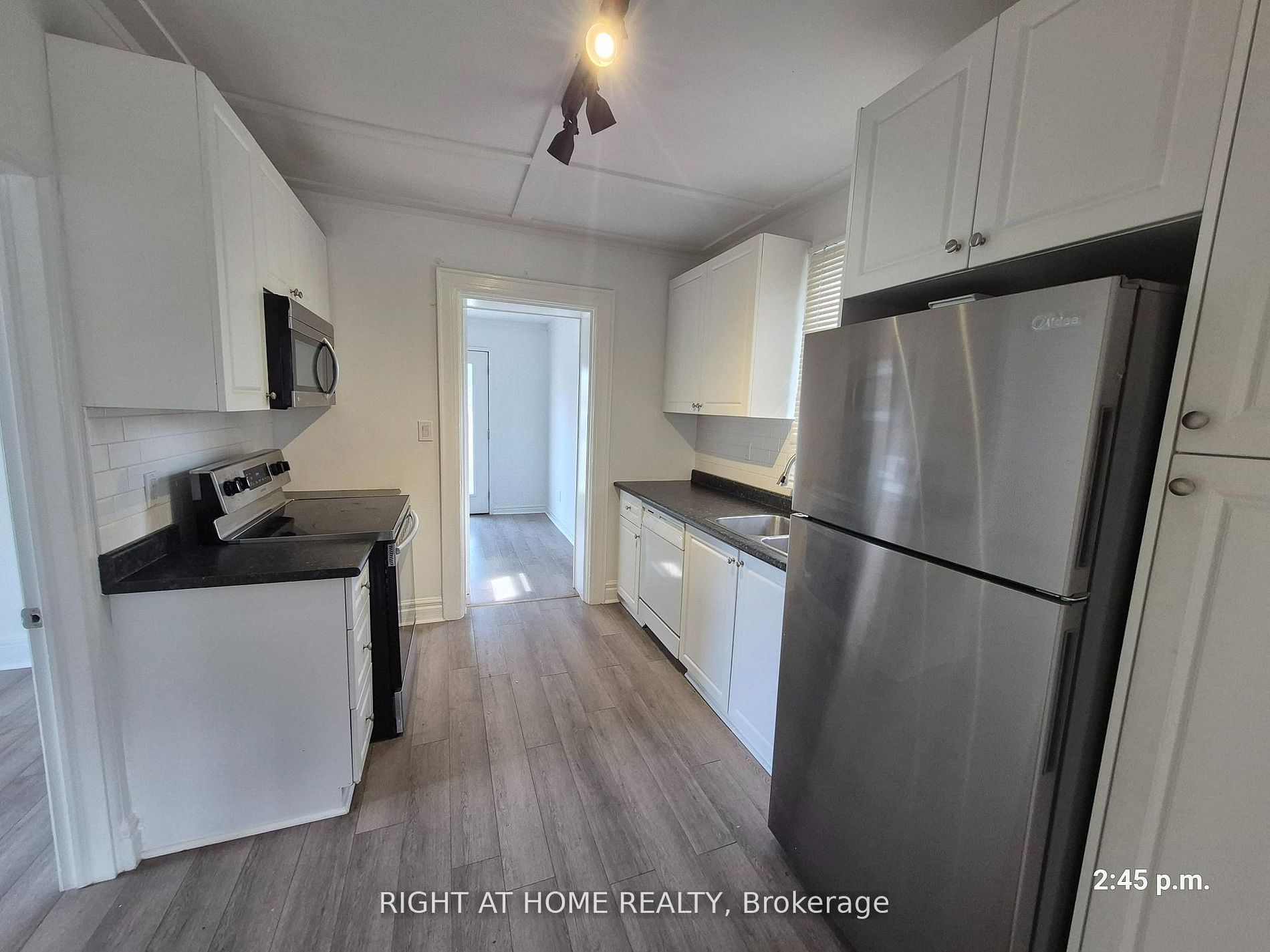 307 Eulalie Avenue, Oshawa 2