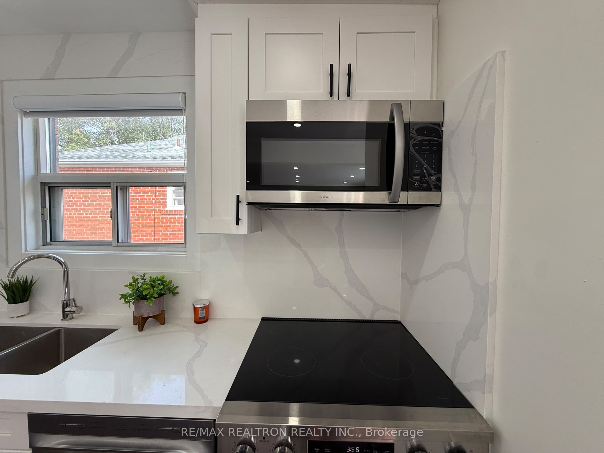 30 Japonica Road, Scarborough 3