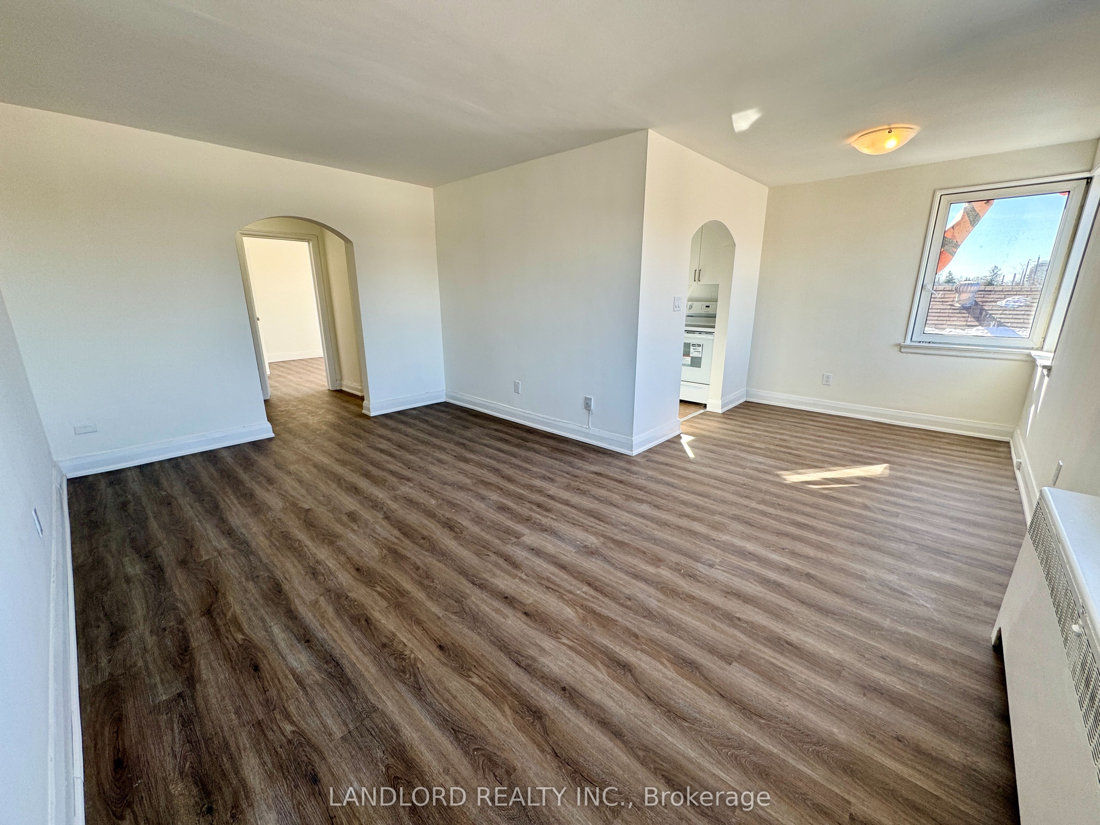 Unit 302 - 36 Wood Glen Road, Scarborough 4