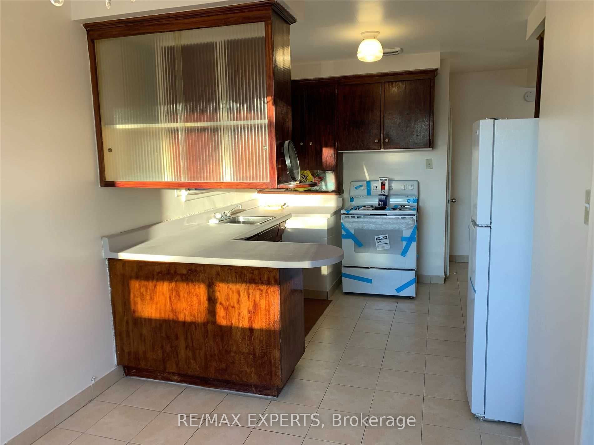 733 Markham Road, Scarborough 5