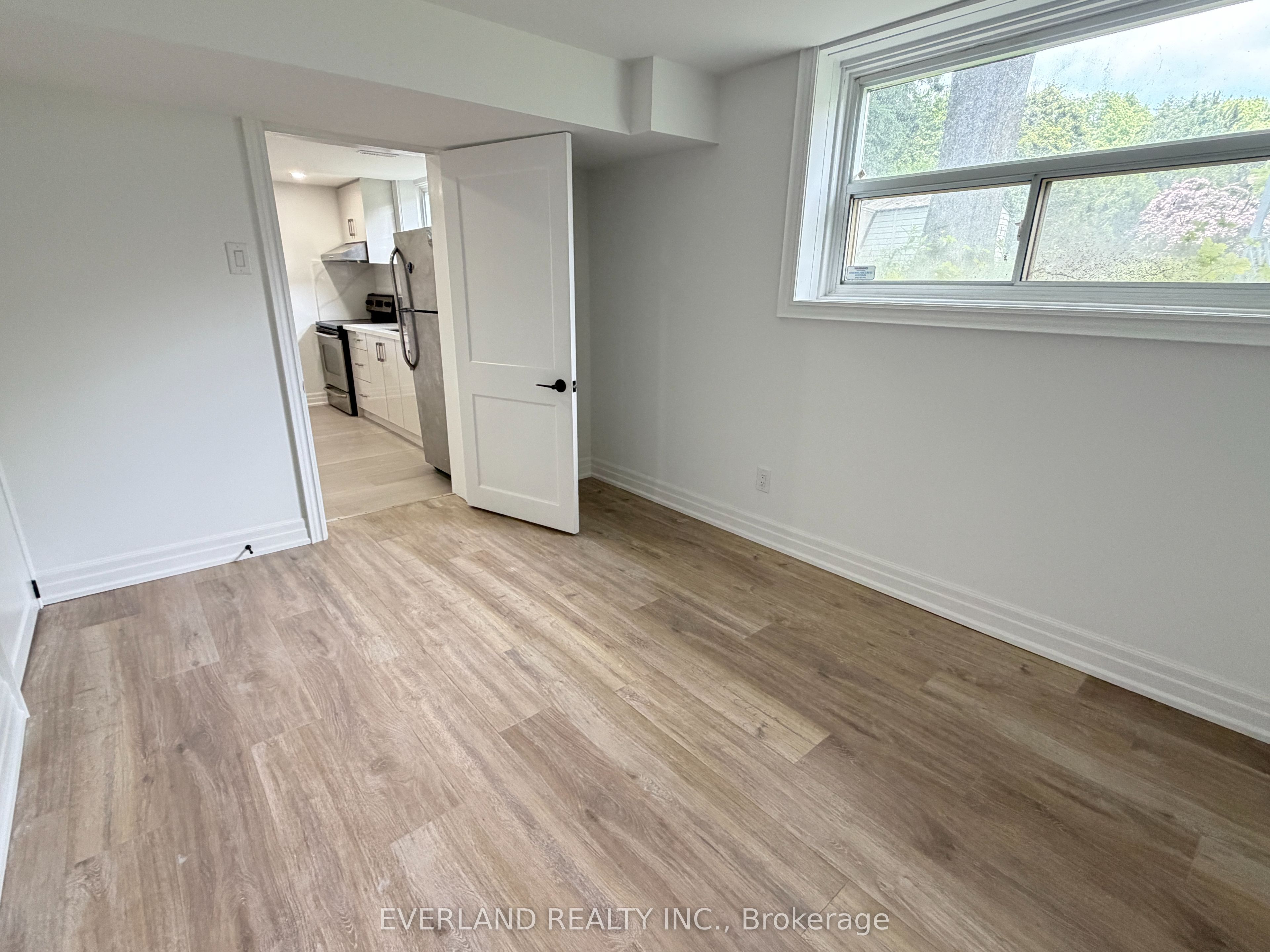 Unit Basement - 116 Sylvan Avenue, Scarborough 4