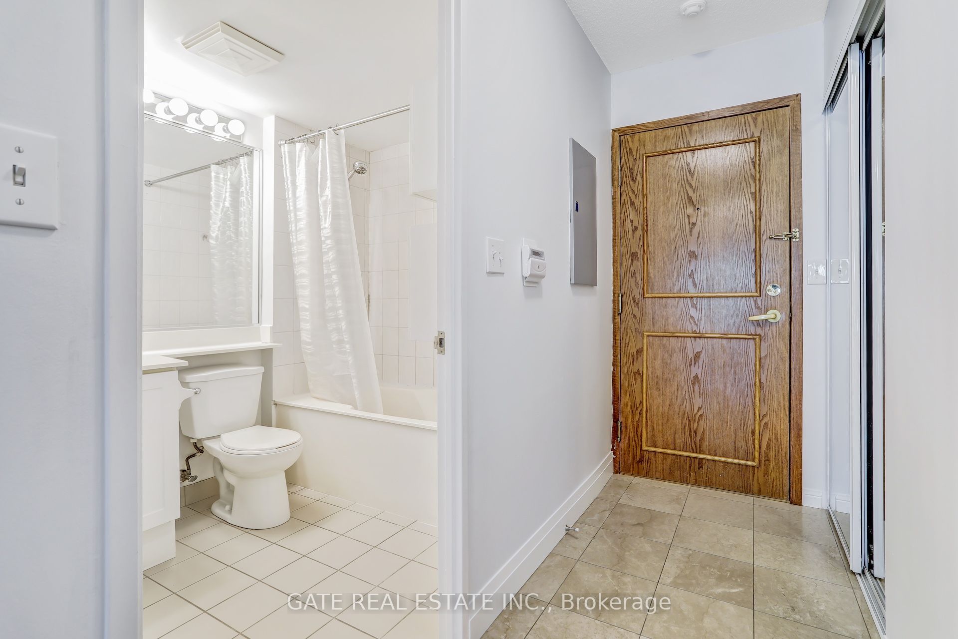 Unit 1111 - 8 Lee Centre Drive, Scarborough 5