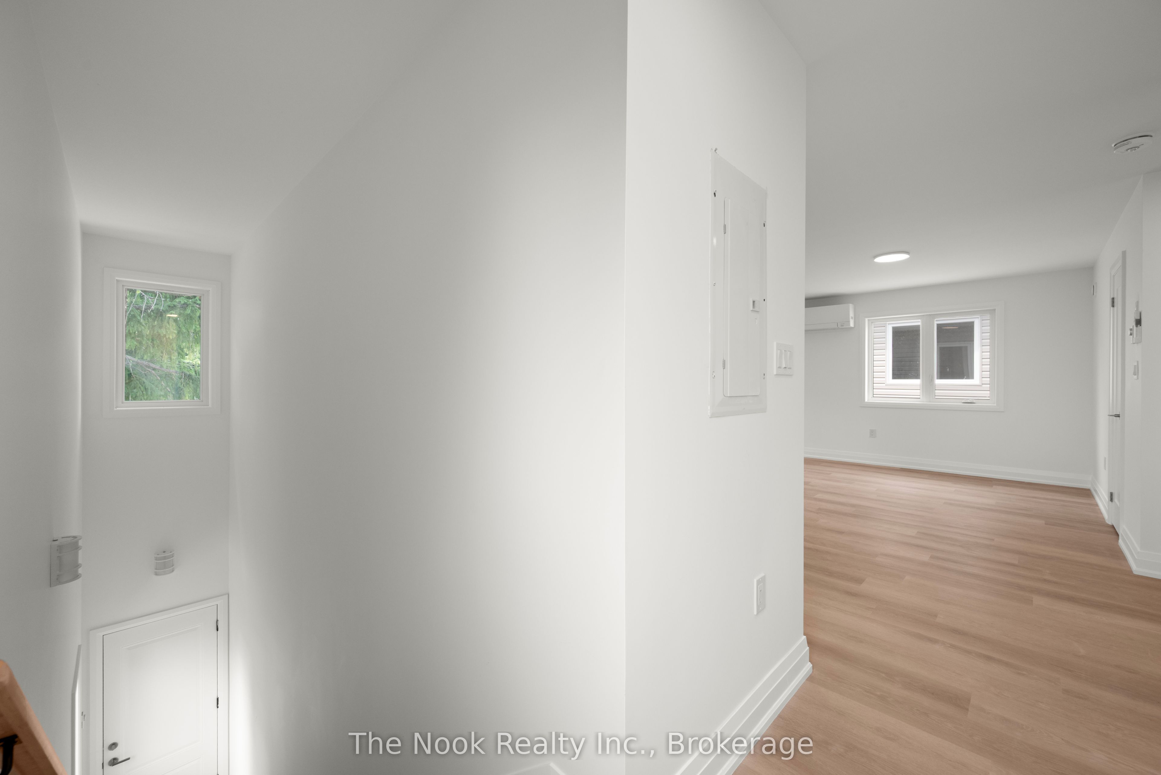 Unit 2 - 403 Thornton Road N, Oshawa 2