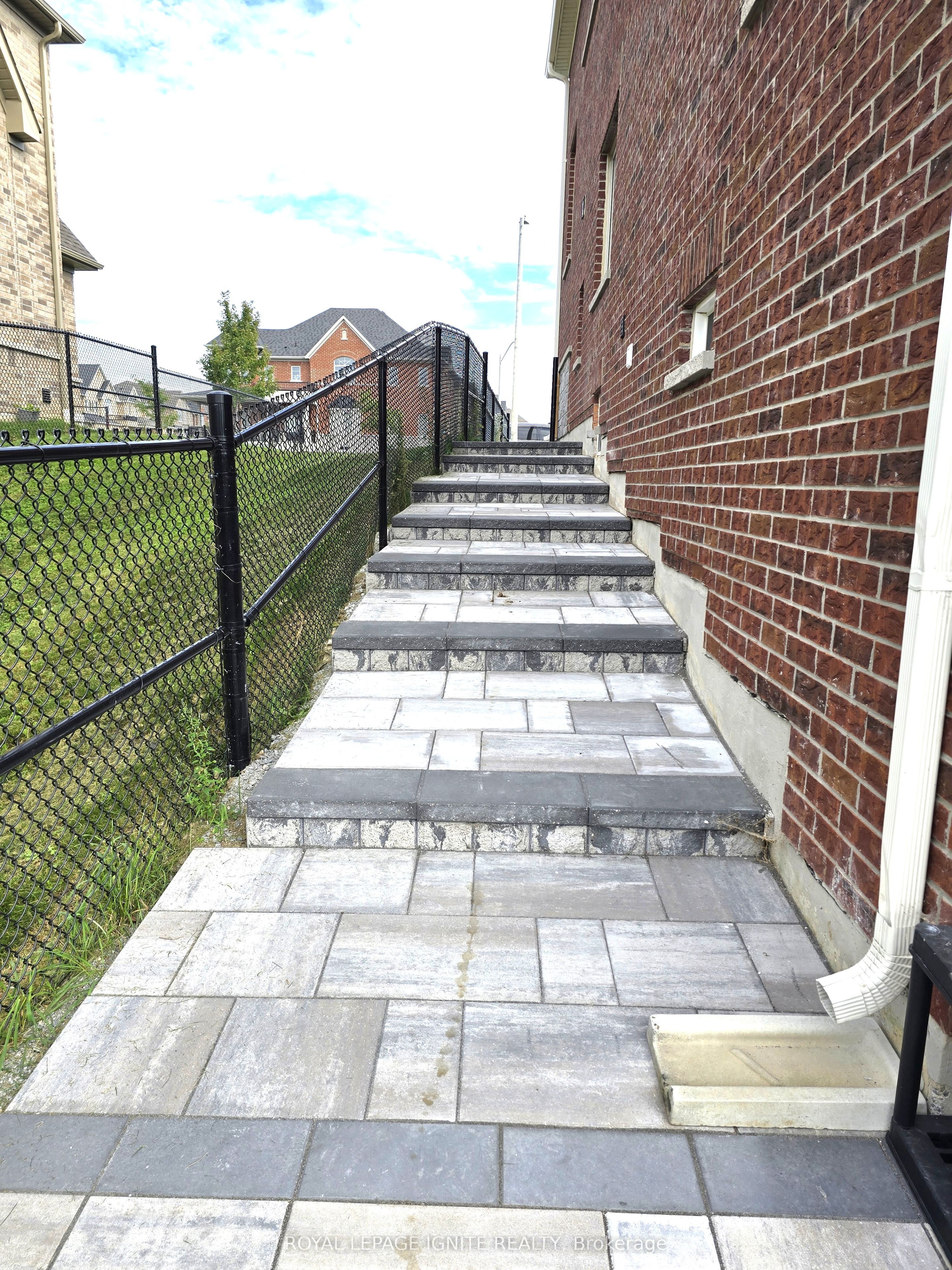 Unit BSMT - 137 Jack Potts Way, Clarington 1