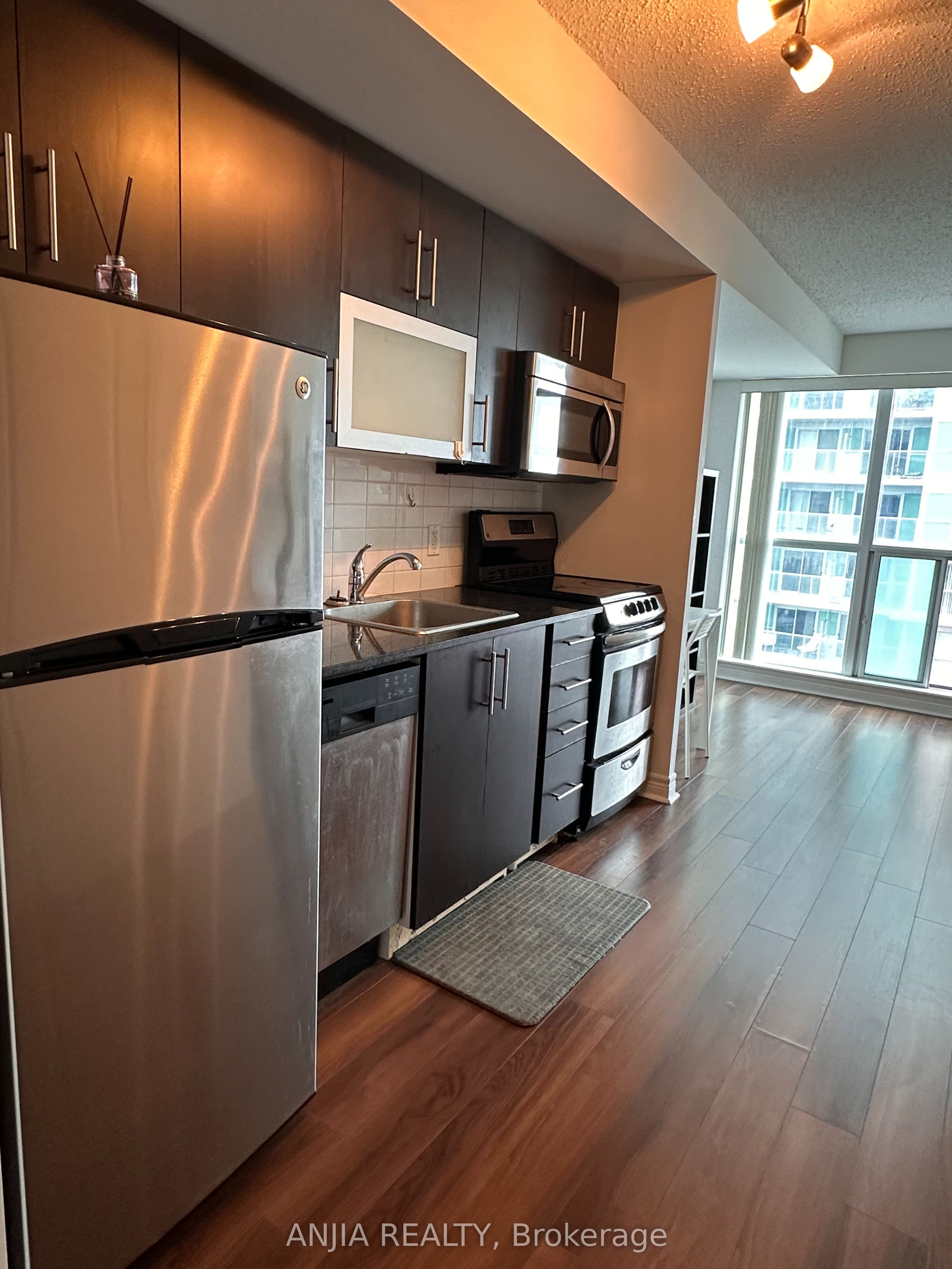 Unit 1707 - 50 Town Centre Court, Scarborough 3