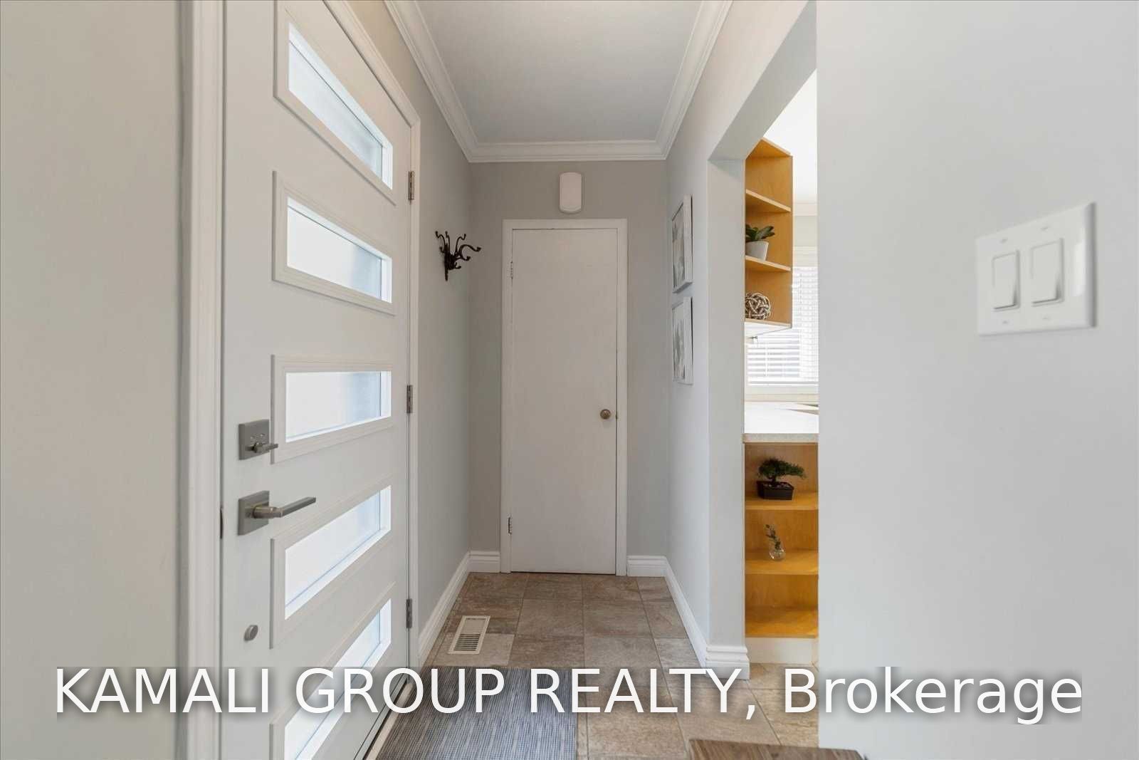 Unit MAIN - 714 Gilbert Street W, Whitby 5