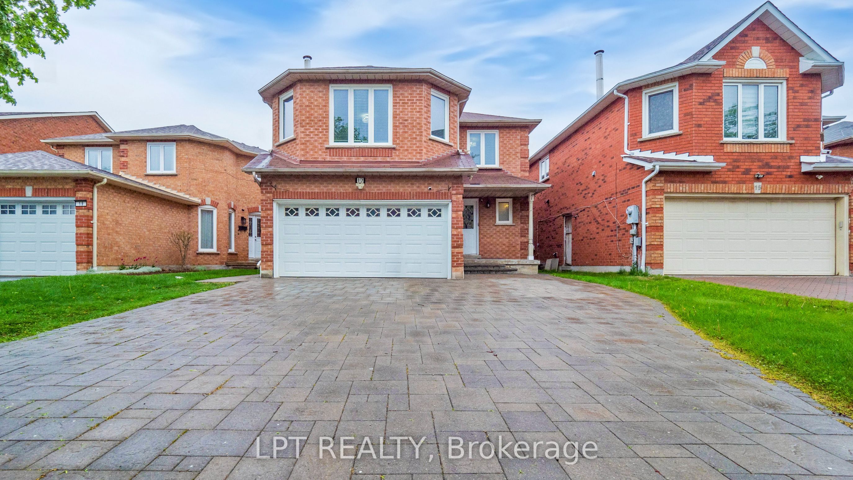 Unit Bsmt - 17 Glenheather Terrace, Scarborough 2
