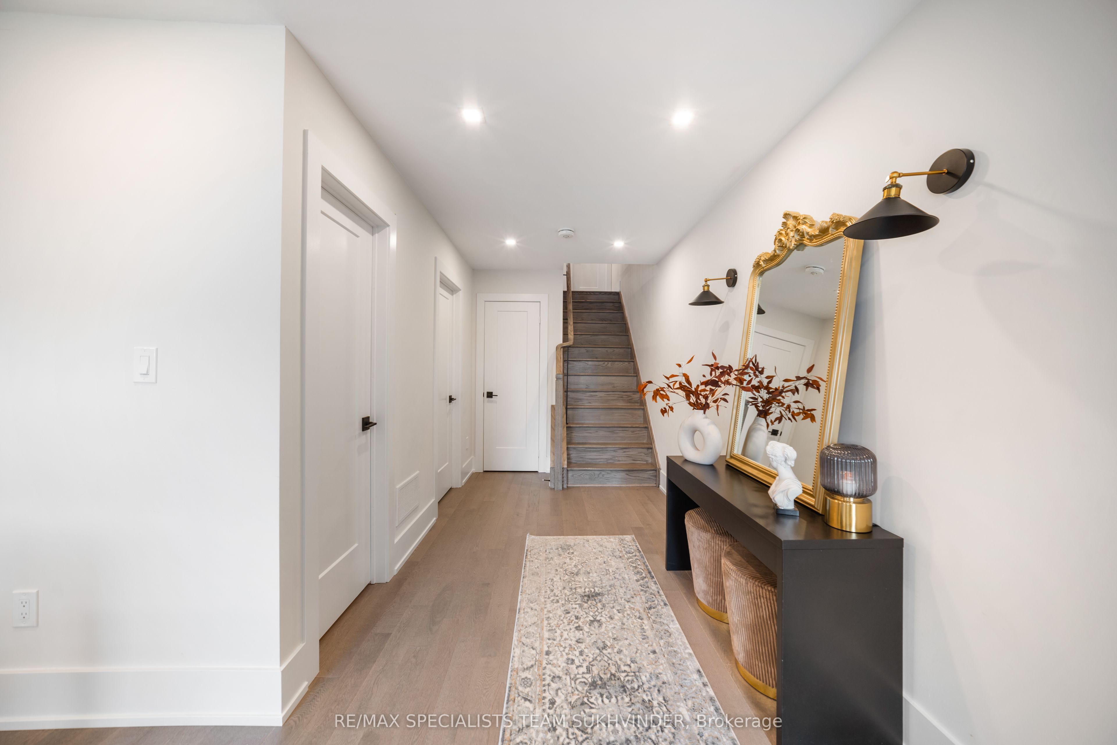 2666 Castlegate Crossing, Pickering, Ontario L1X0H8 For Sale HouseSigma