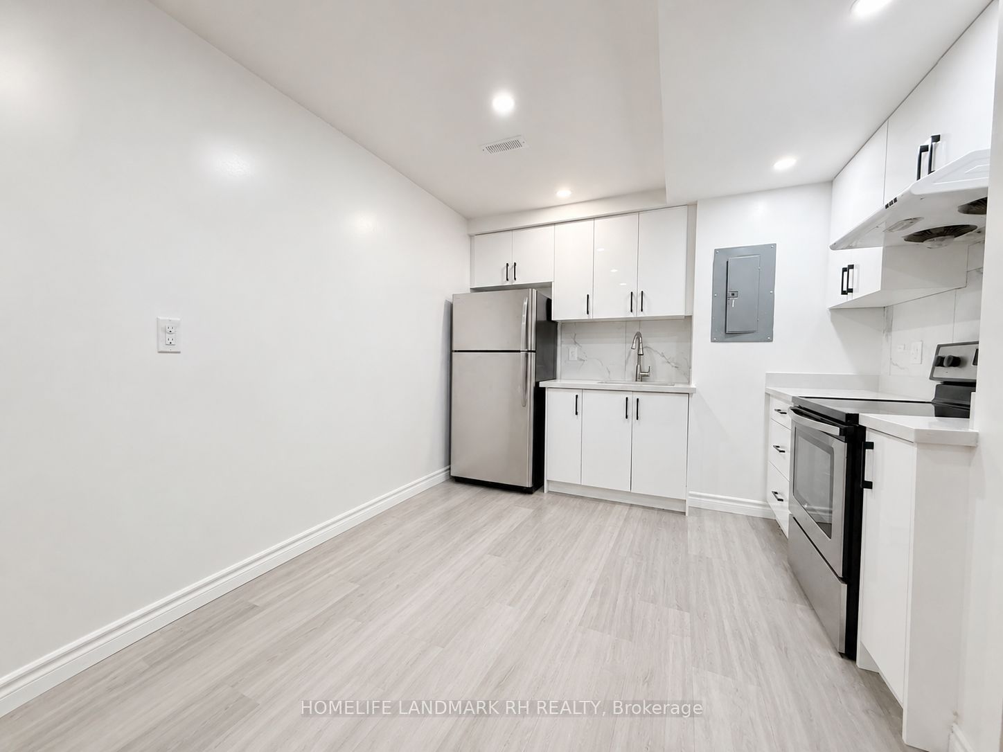 Unit 101 - 25066 Commodore Road, Brock 4