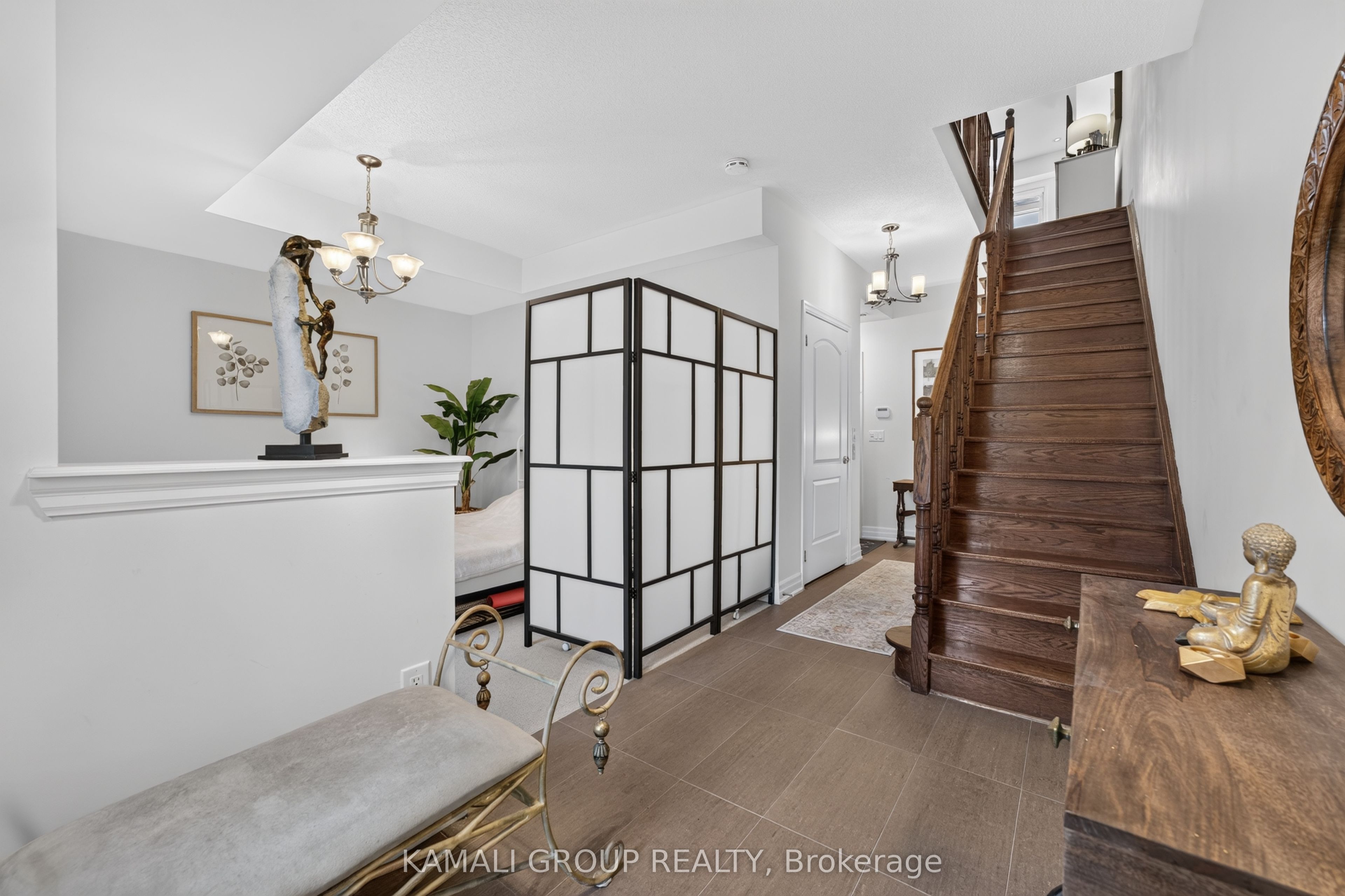 39 Beverley Glen Boulevard, Vaughan 4