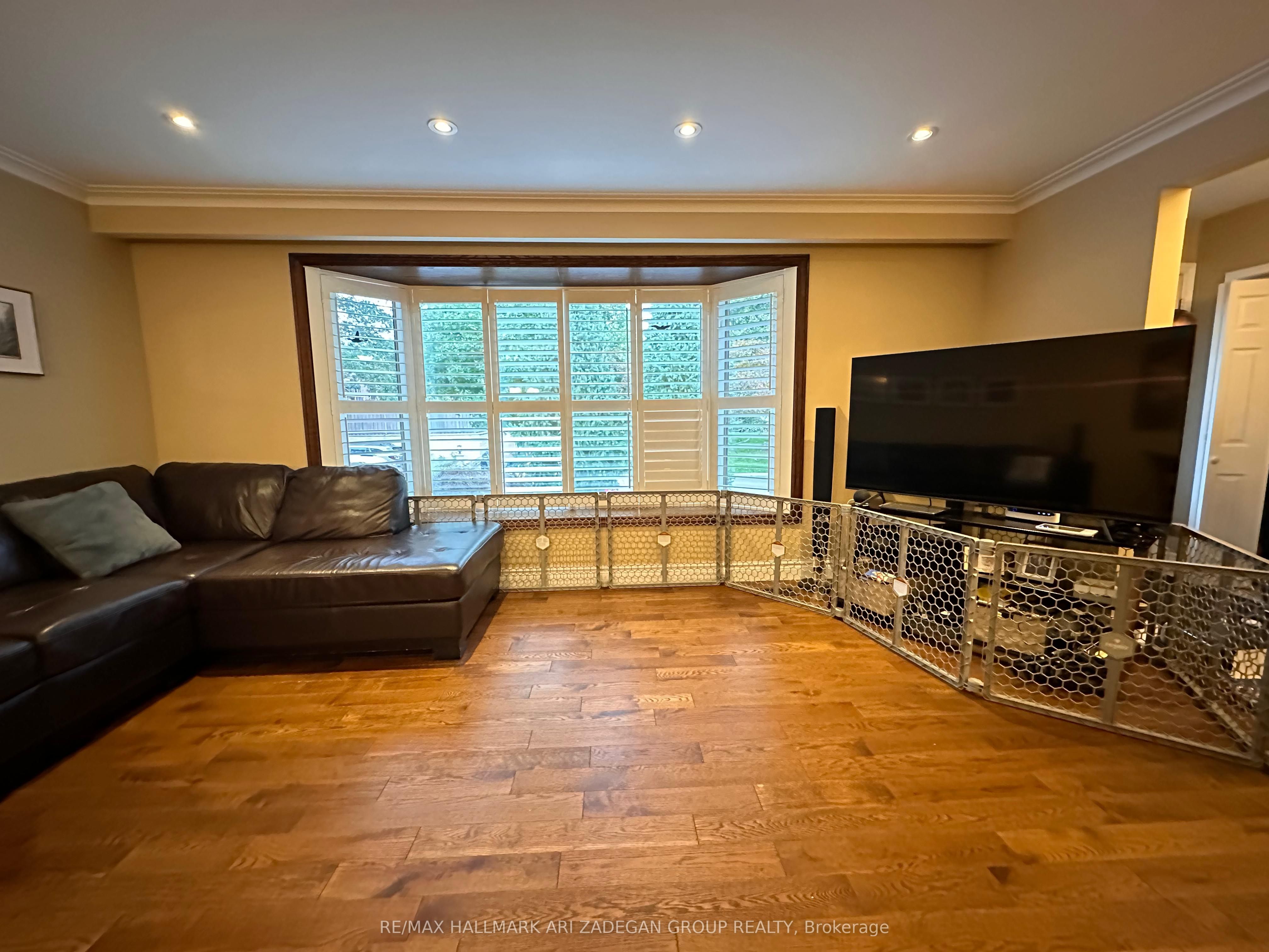 290 Gretel Drive, Richmond Hill 5