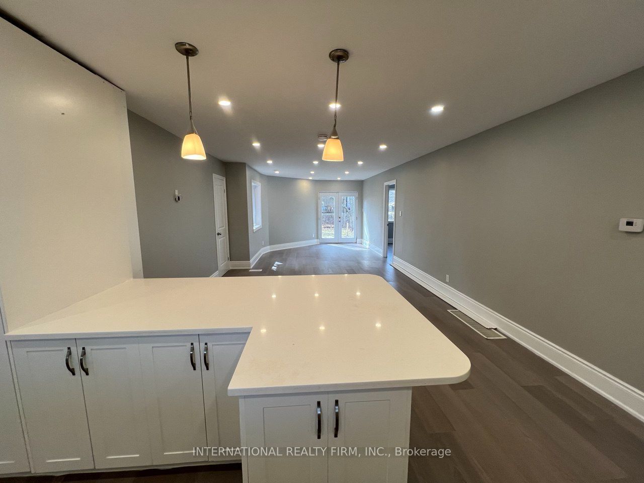Unit 101 - 73 Murray Drive, Aurora 2