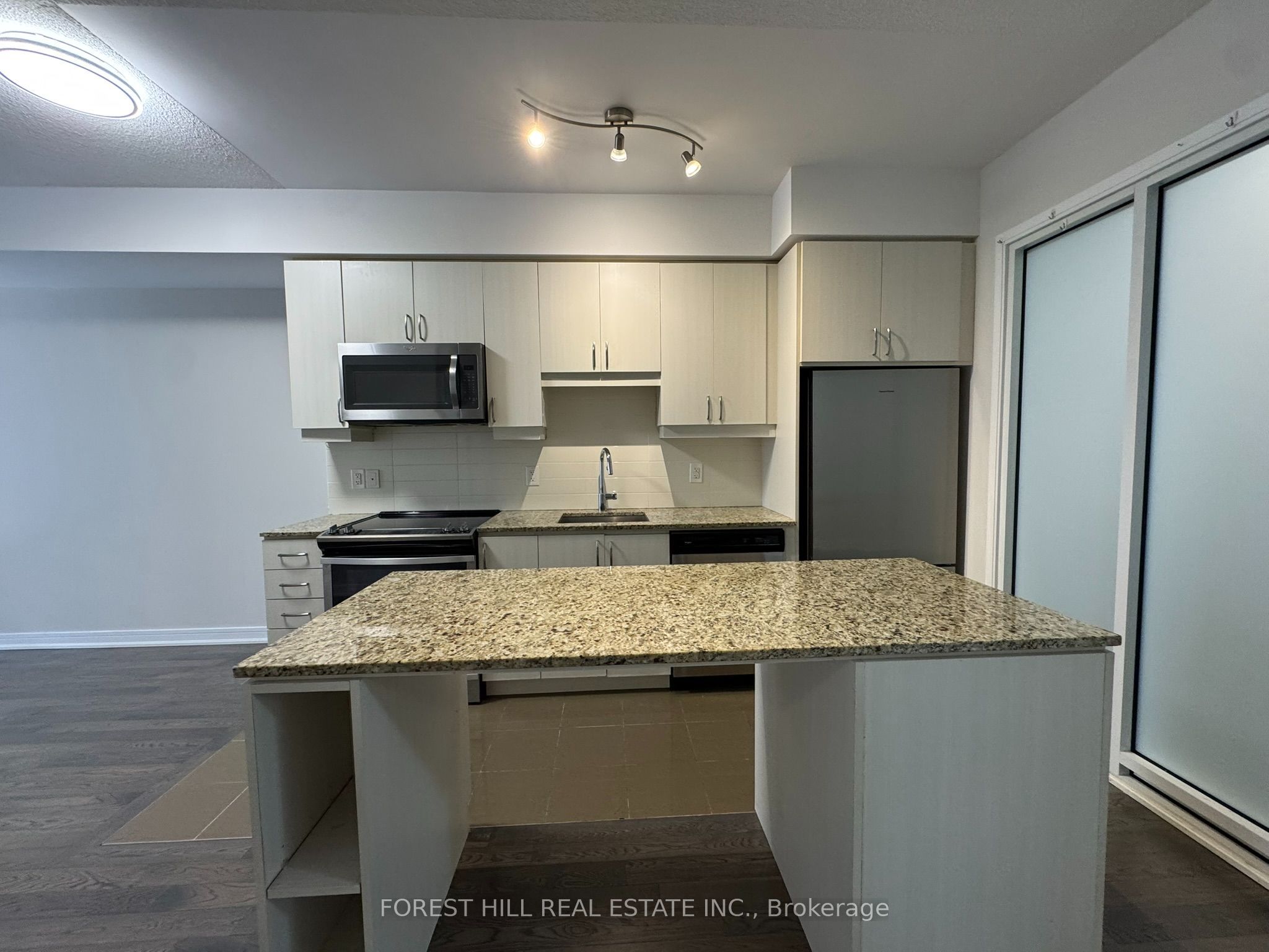 Unit NW 208 - 9201 Yonge Street, Richmond Hill 3