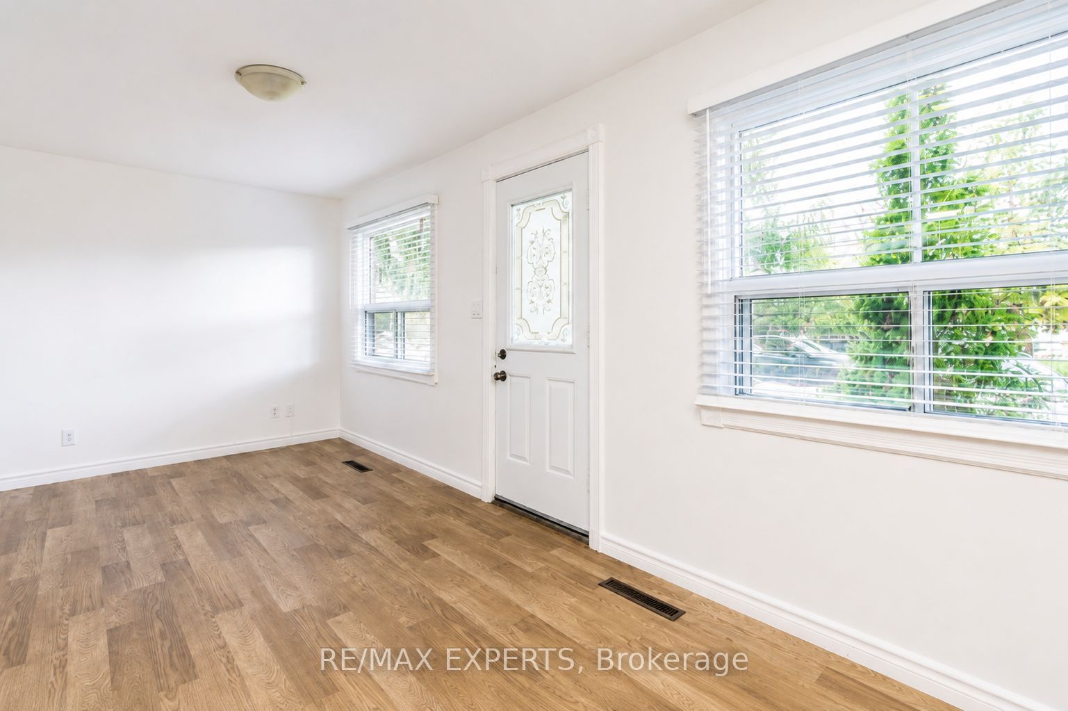 142 Riveredge Drive, Georgina 2