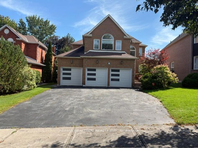 Unit Basement - 97 Mcclellan Way, Aurora 1