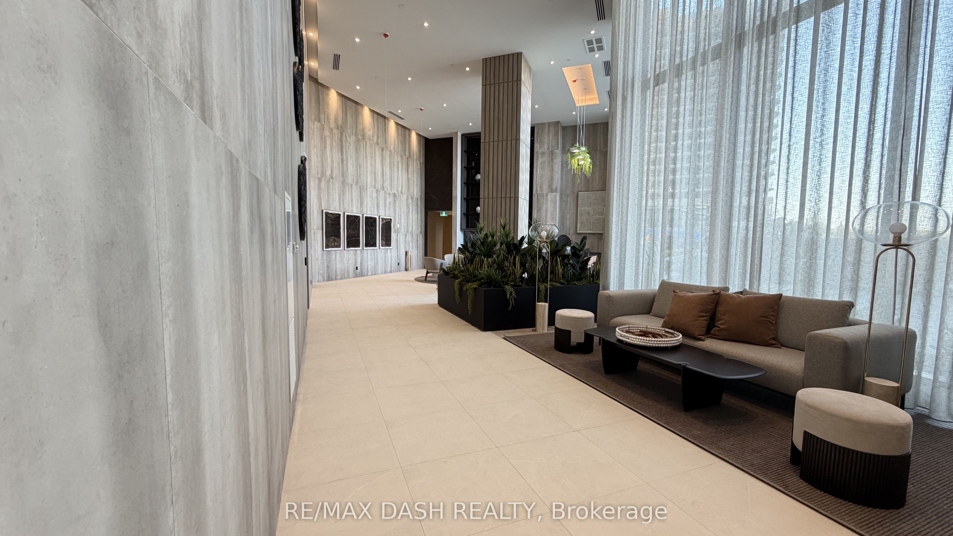 Unit 2015 - 6 Flavelle Trail, Vaughan 3