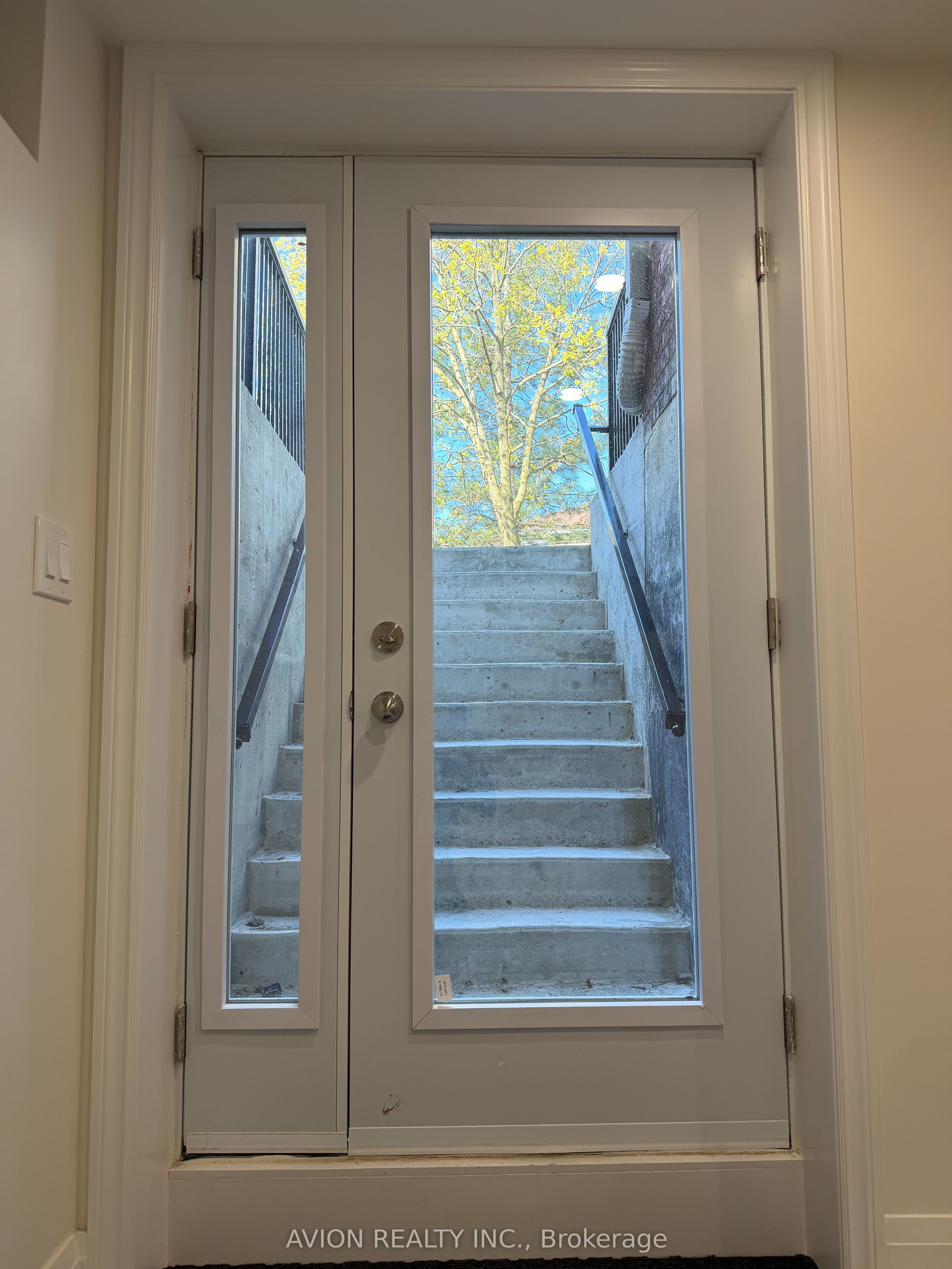 Unit Basement - 79 Sweet Water Crescent, Richmond Hill 3