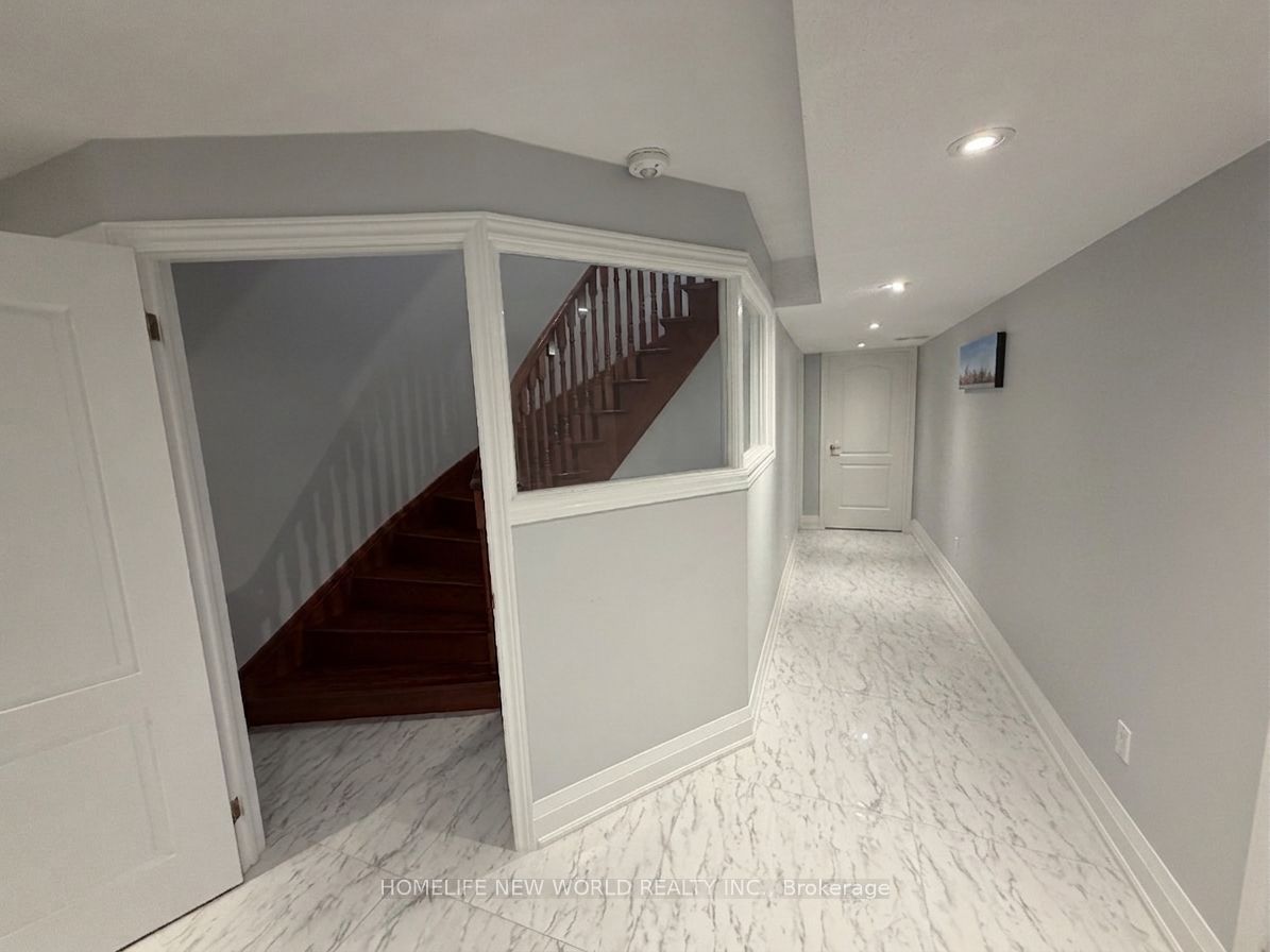 Unit BSMT - 63A Roosevelt Drive, Richmond Hill 2