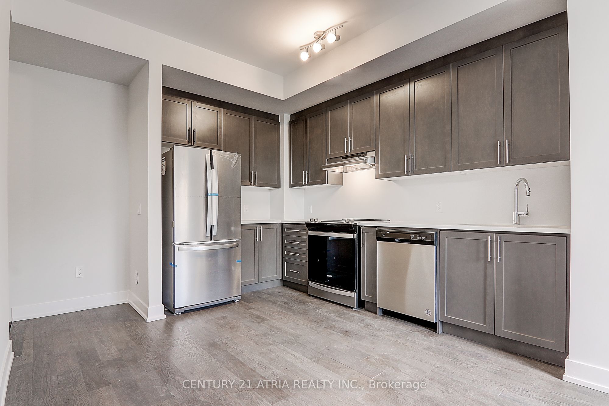 Unit L-140 - 9580 Islington Avenue, Vaughan 4