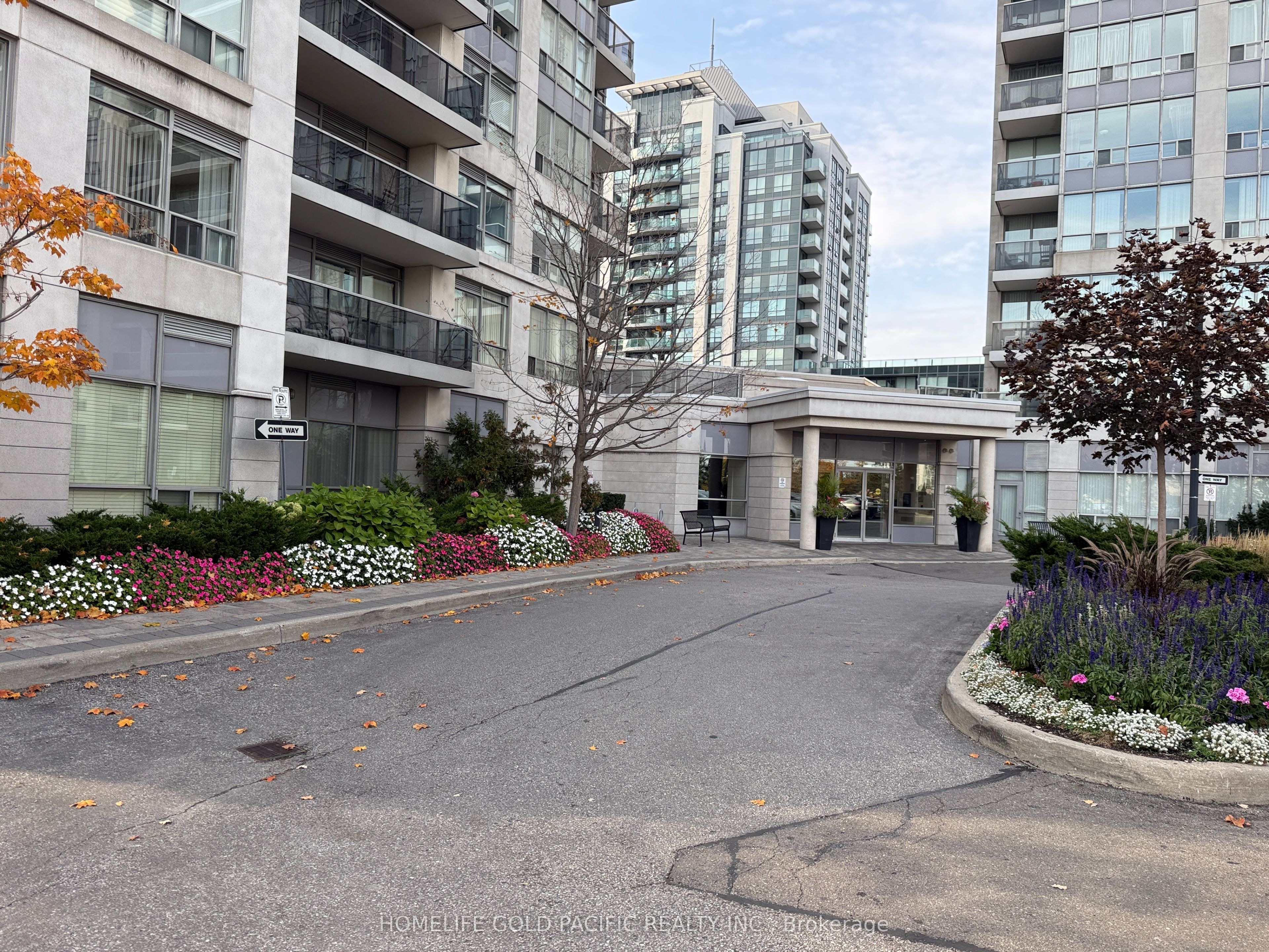 Unit 505 - 60 Disera Drive, Vaughan 3
