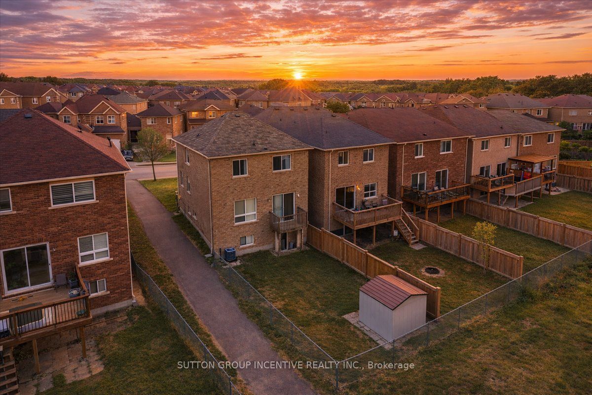 1200 Mary-Lou Street, Innisfil 1