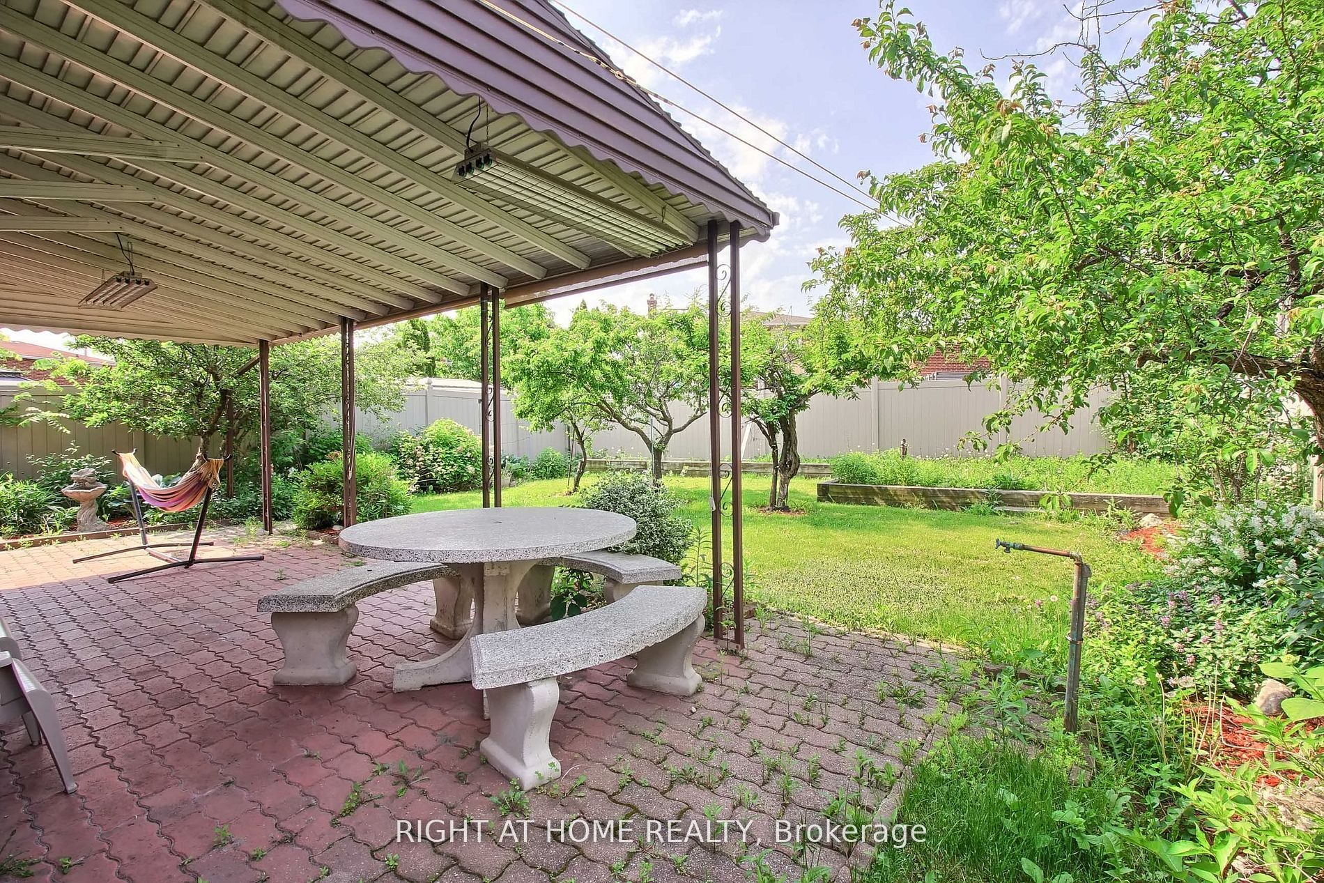 Unit 2 - 37 Cherry Hills Road, Vaughan 3