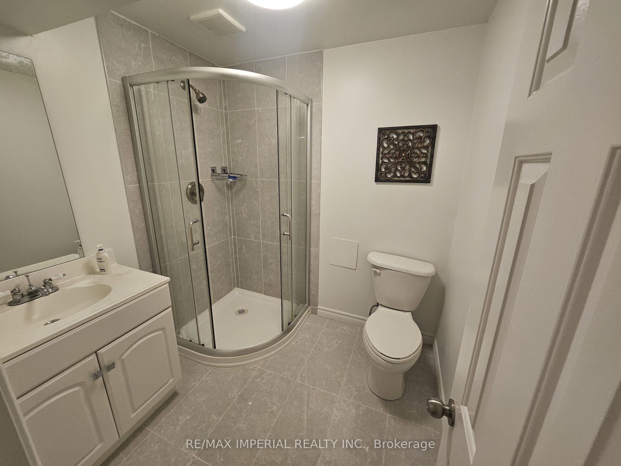 Unit Basement - 37 Stave Crescent, Richmond Hill 4