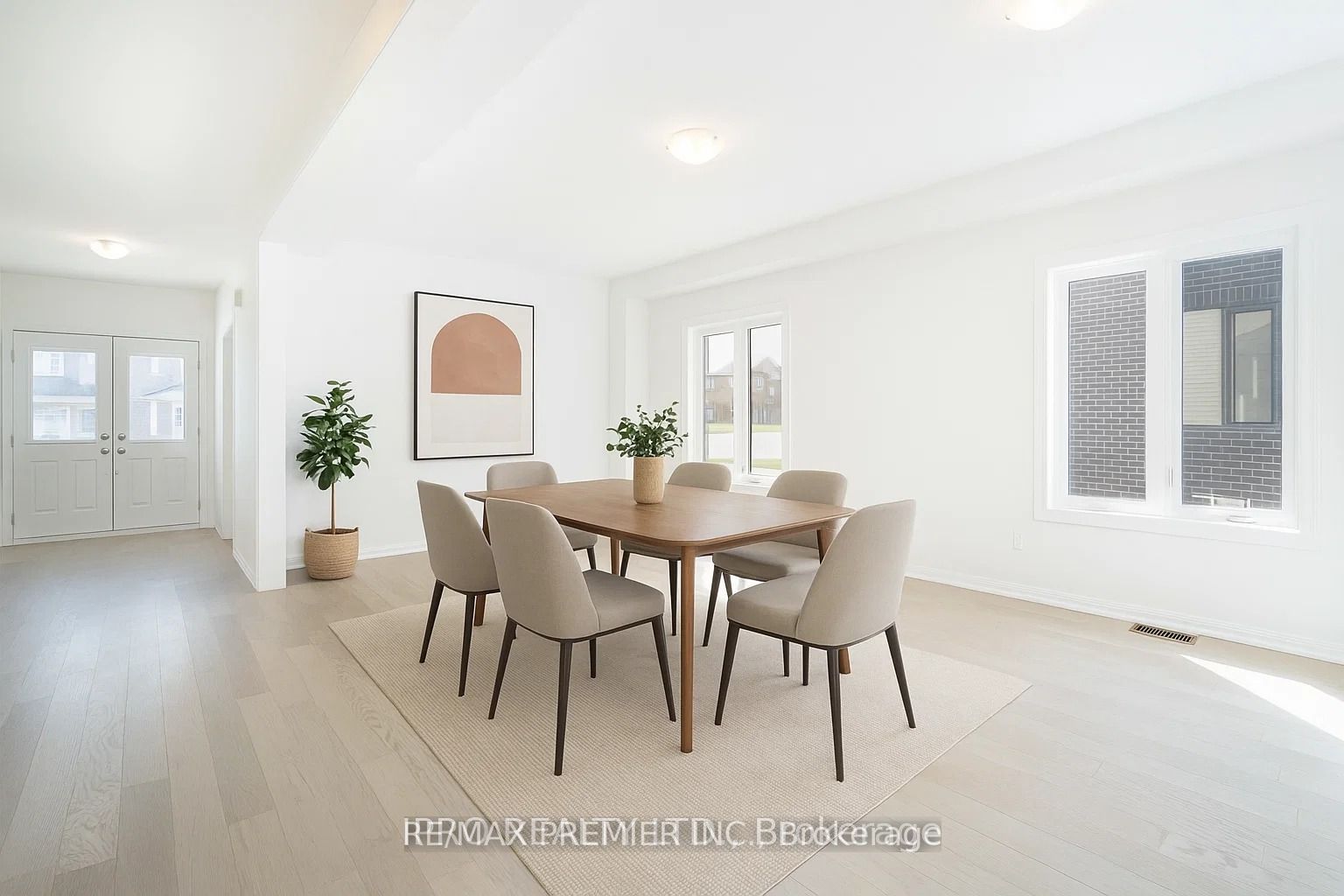 Unit Main Floor - 1038 Hardy Way, Innisfil 2