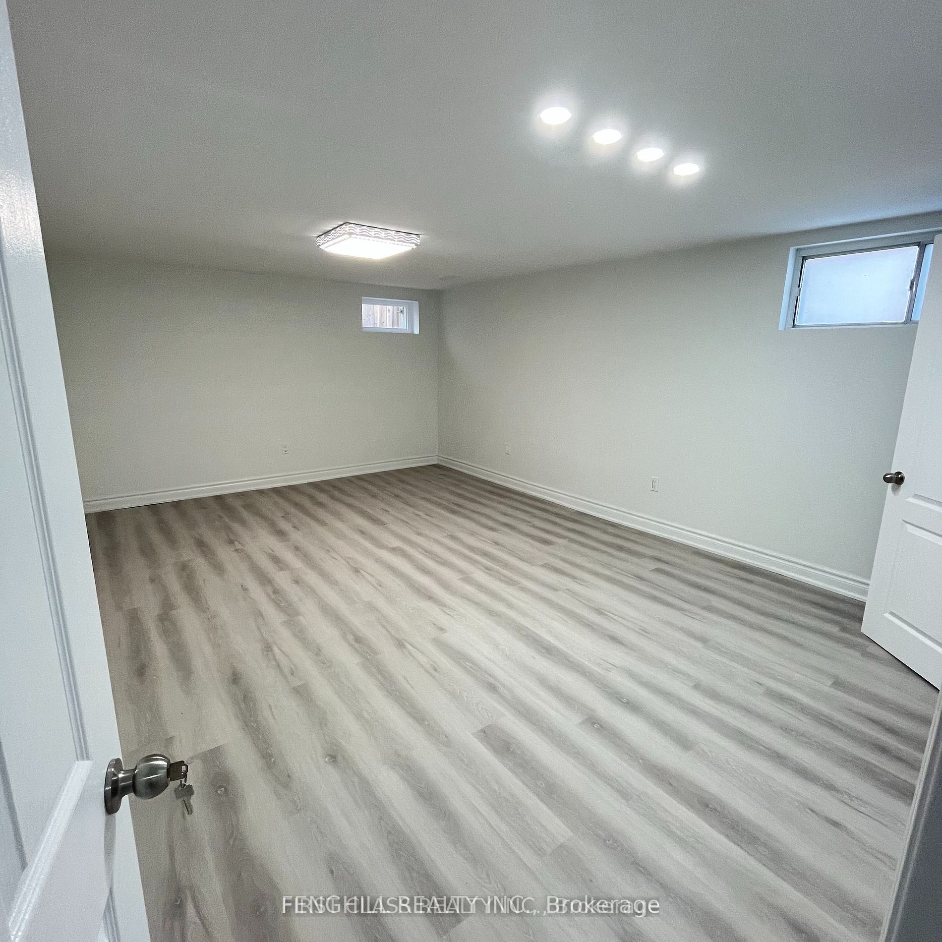 Unit Bs - 392 Balkan Road, Richmond Hill 5