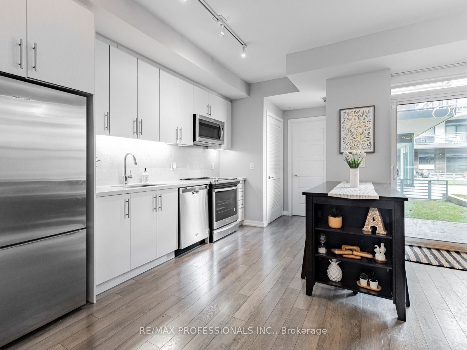 Unit A101 - 241 Sea Ray Avenue, Innisfil 3