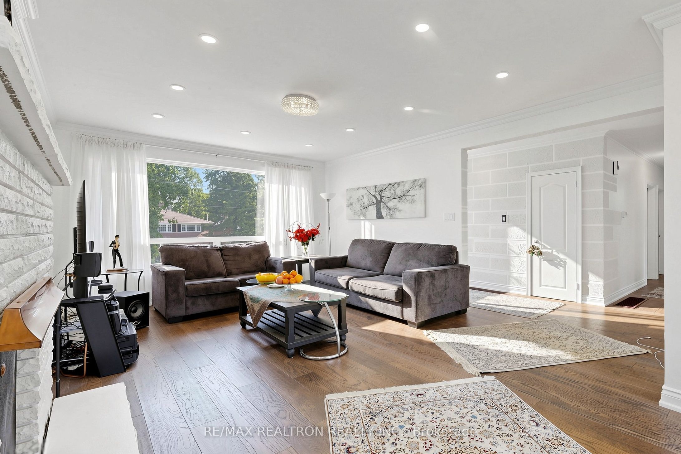 Unit Main - 244 Tampico Road, Richmond Hill 3