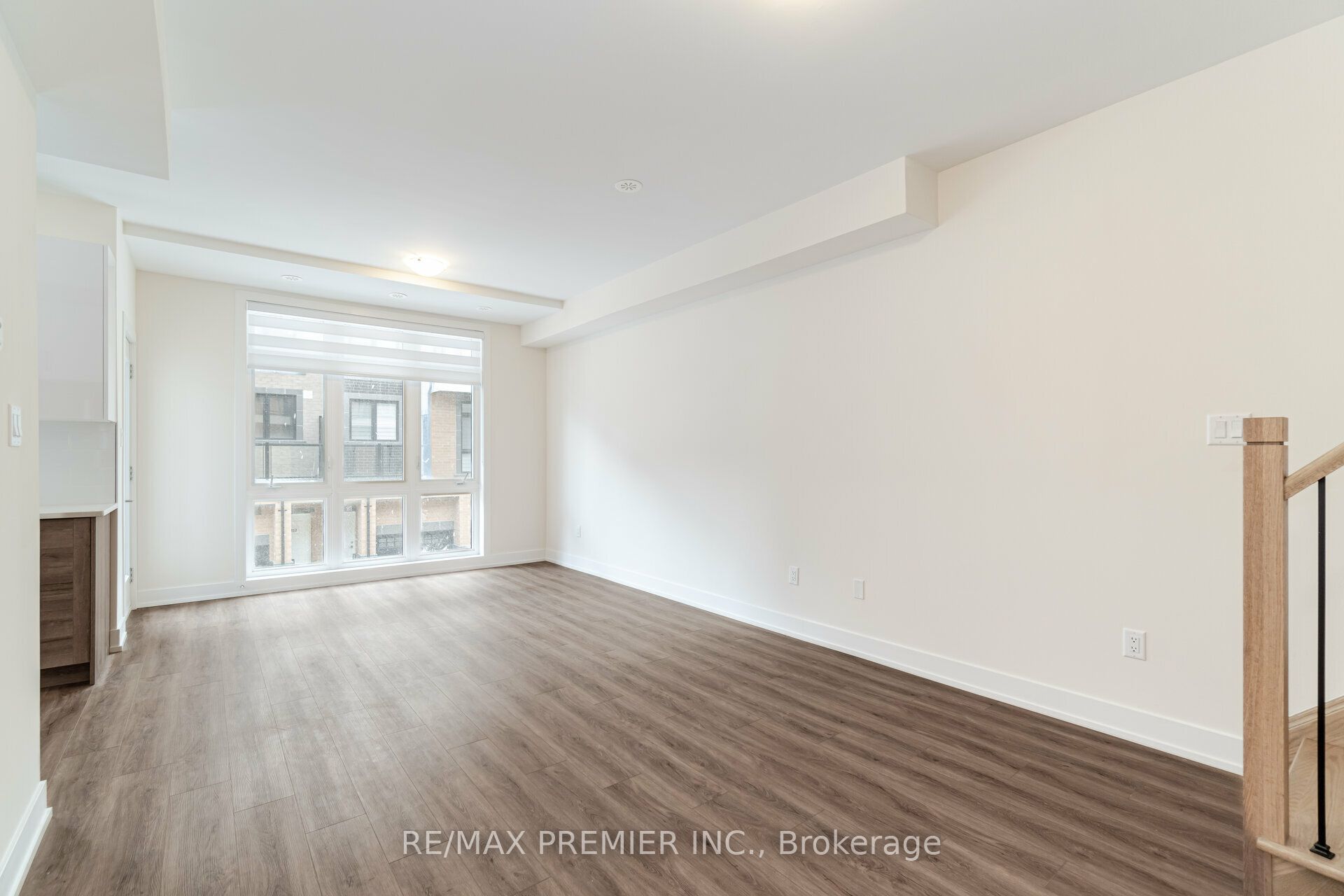 Unit 2 (279) - 12860 Yonge Street, Richmond Hill 3