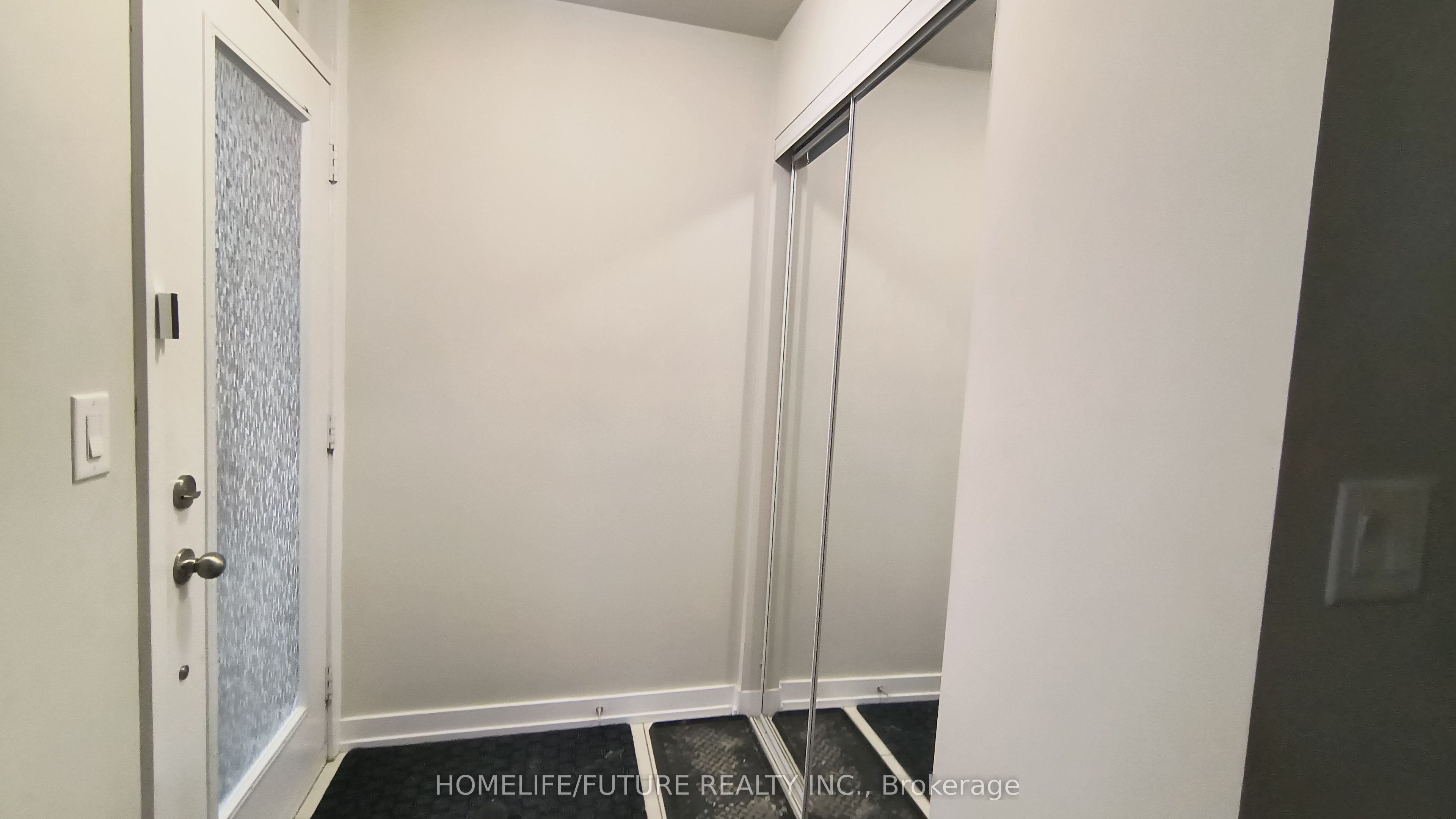 Unit 621 - 50 Dunsheath Way, Markham 2