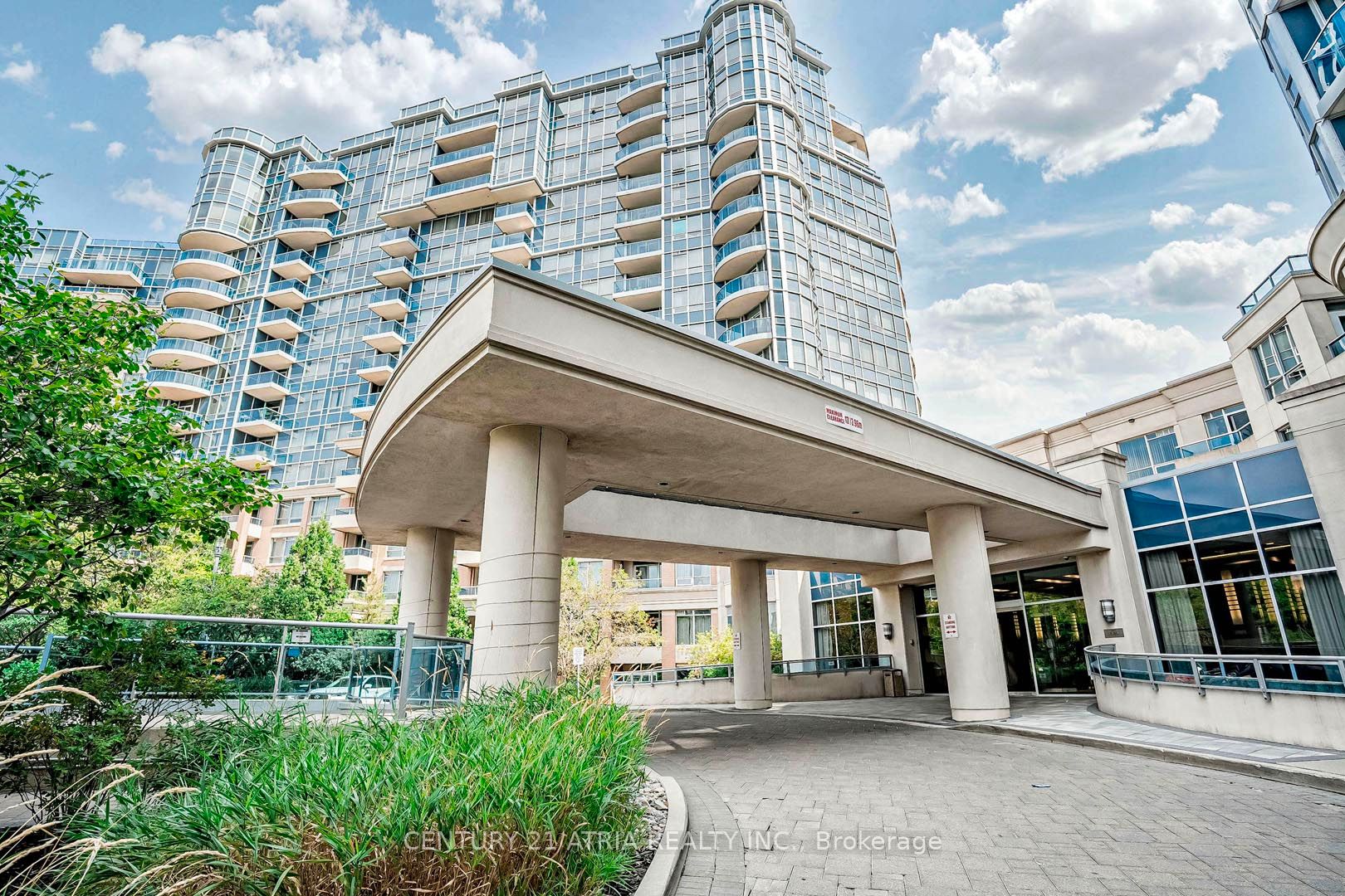 Unit 1007 - 33 Cox Boulevard, Markham 2