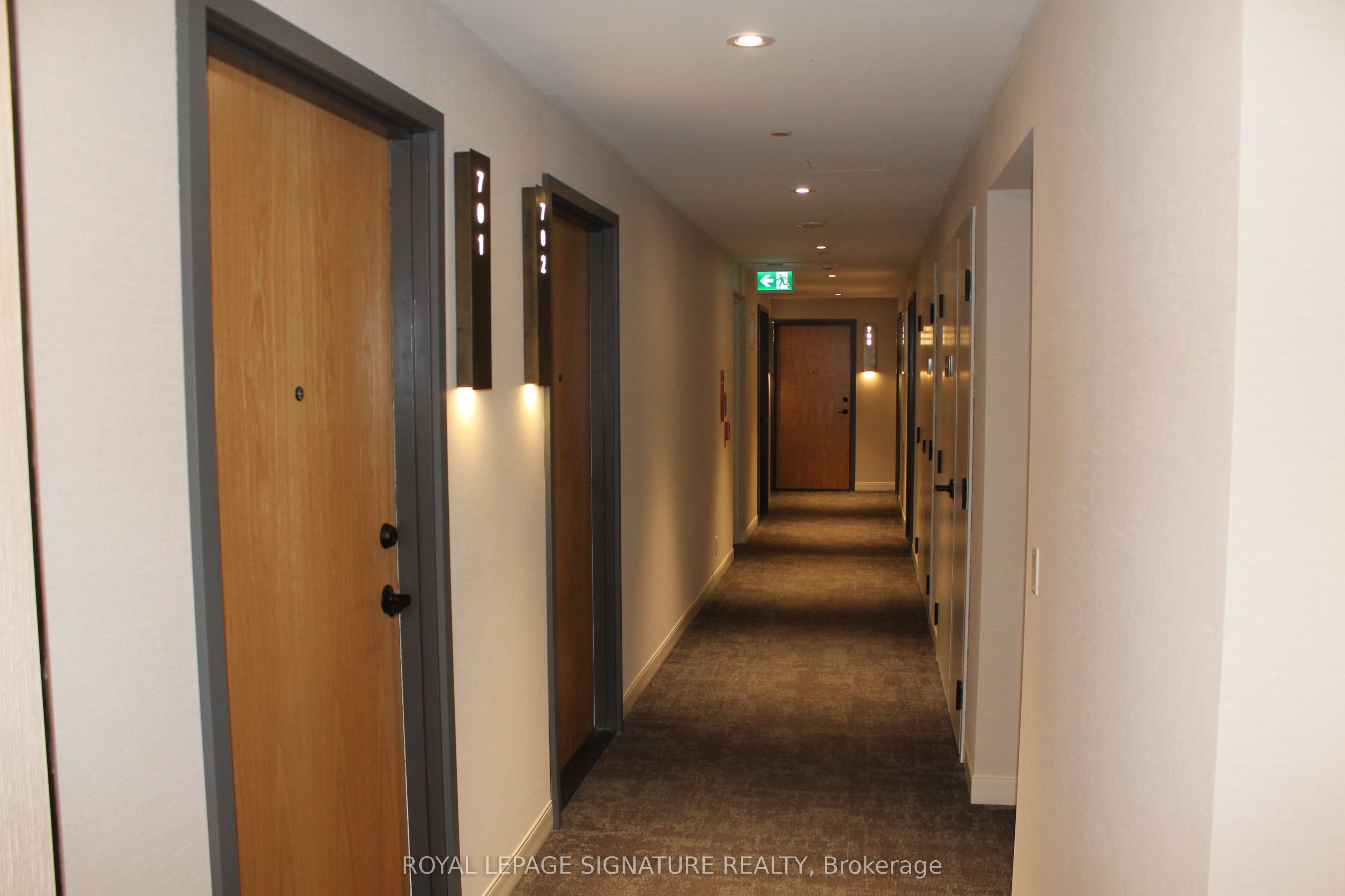 Unit C701 - 8 Beverley Glen Boulevard, Vaughan 3