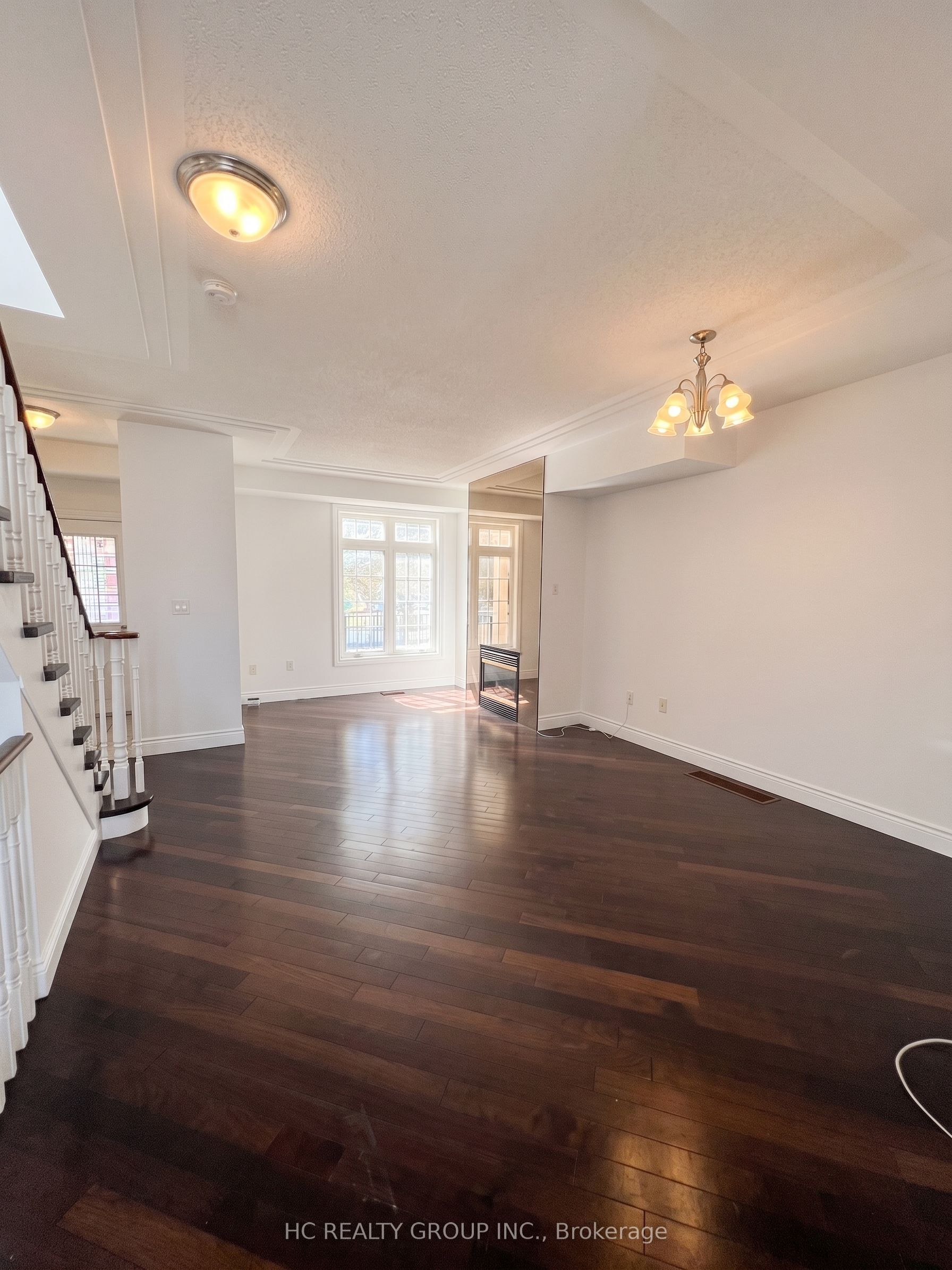 Unit 19 - 10 Post Oak Drive, Richmond Hill 3