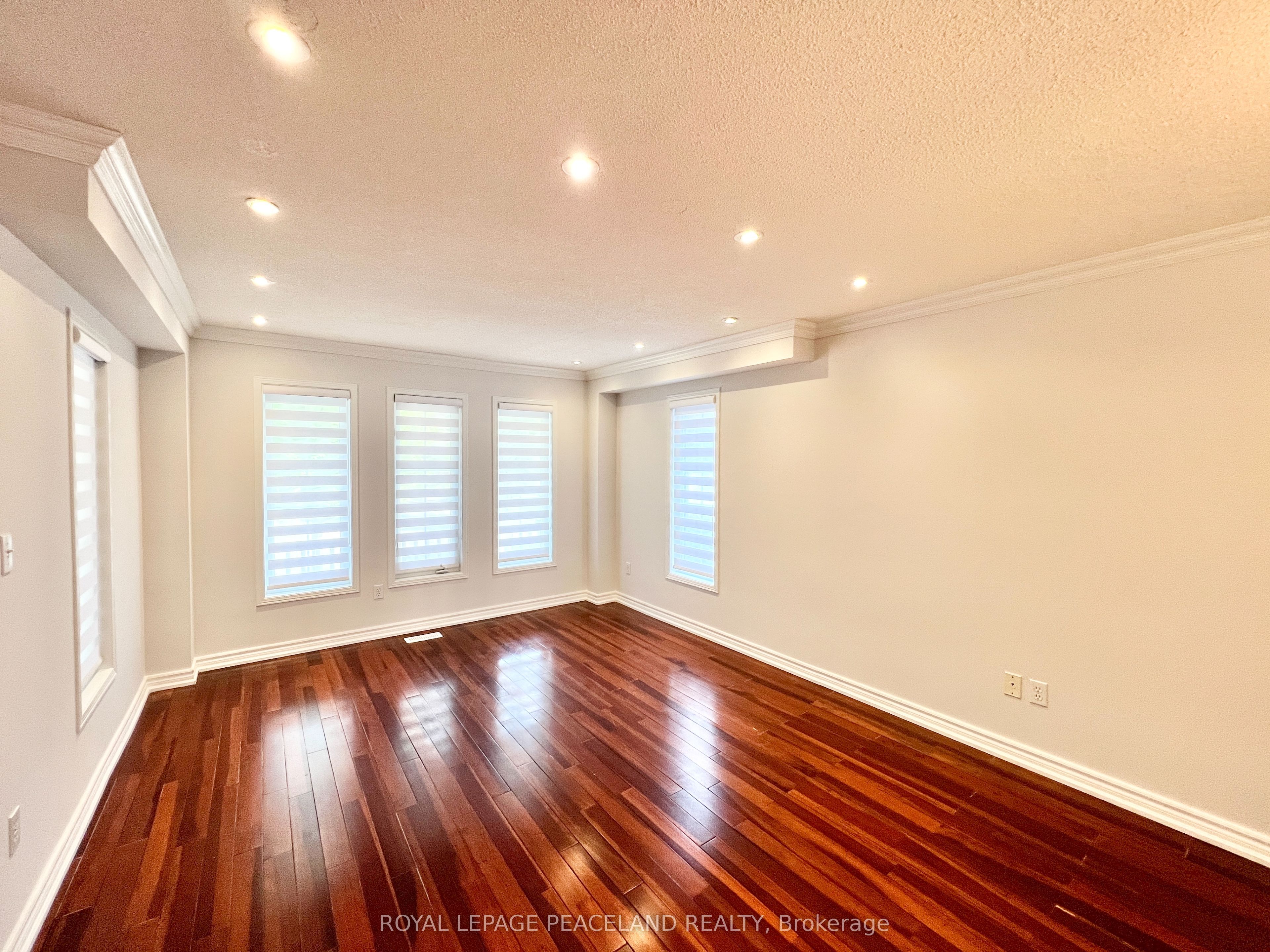 54 Treasure Road, Vaughan 5