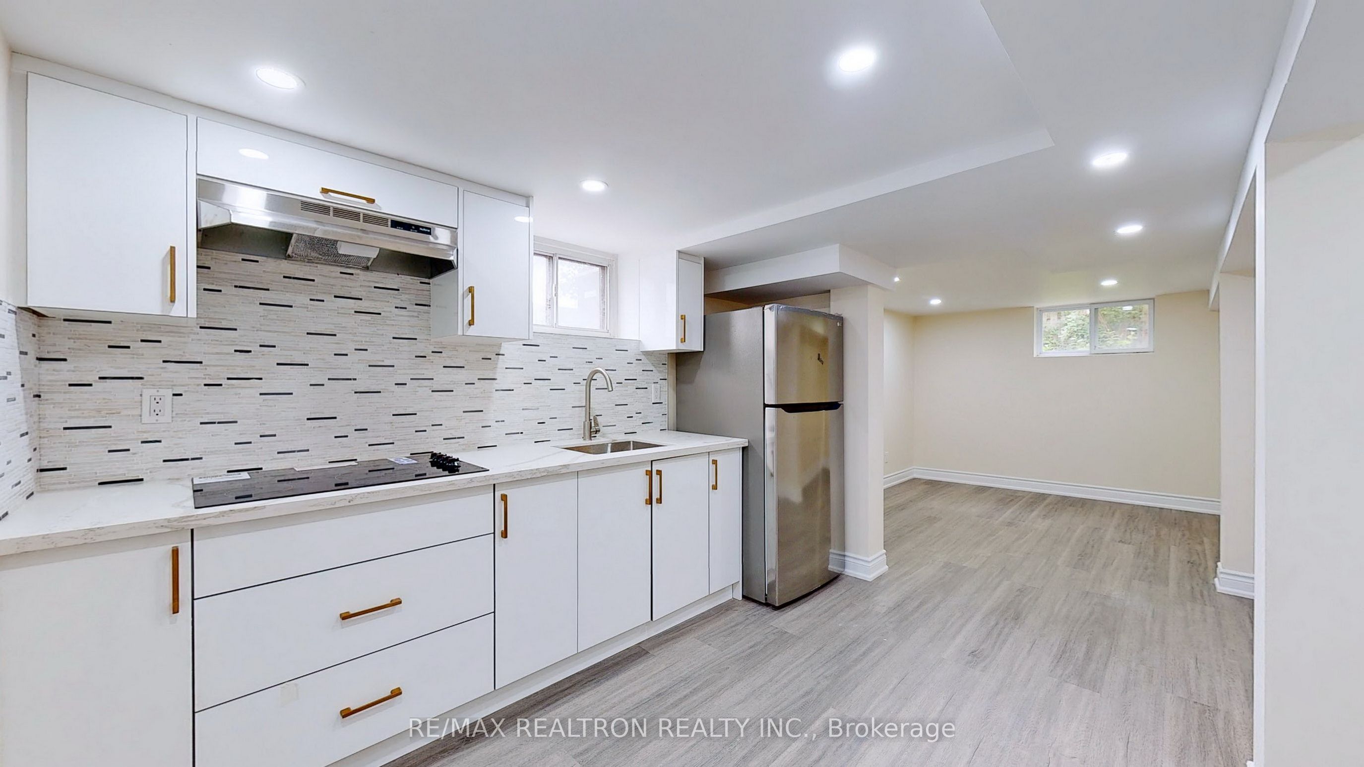 Unit 1Bed BSMNT - 265 Browndale Crescent, Richmond Hill 3