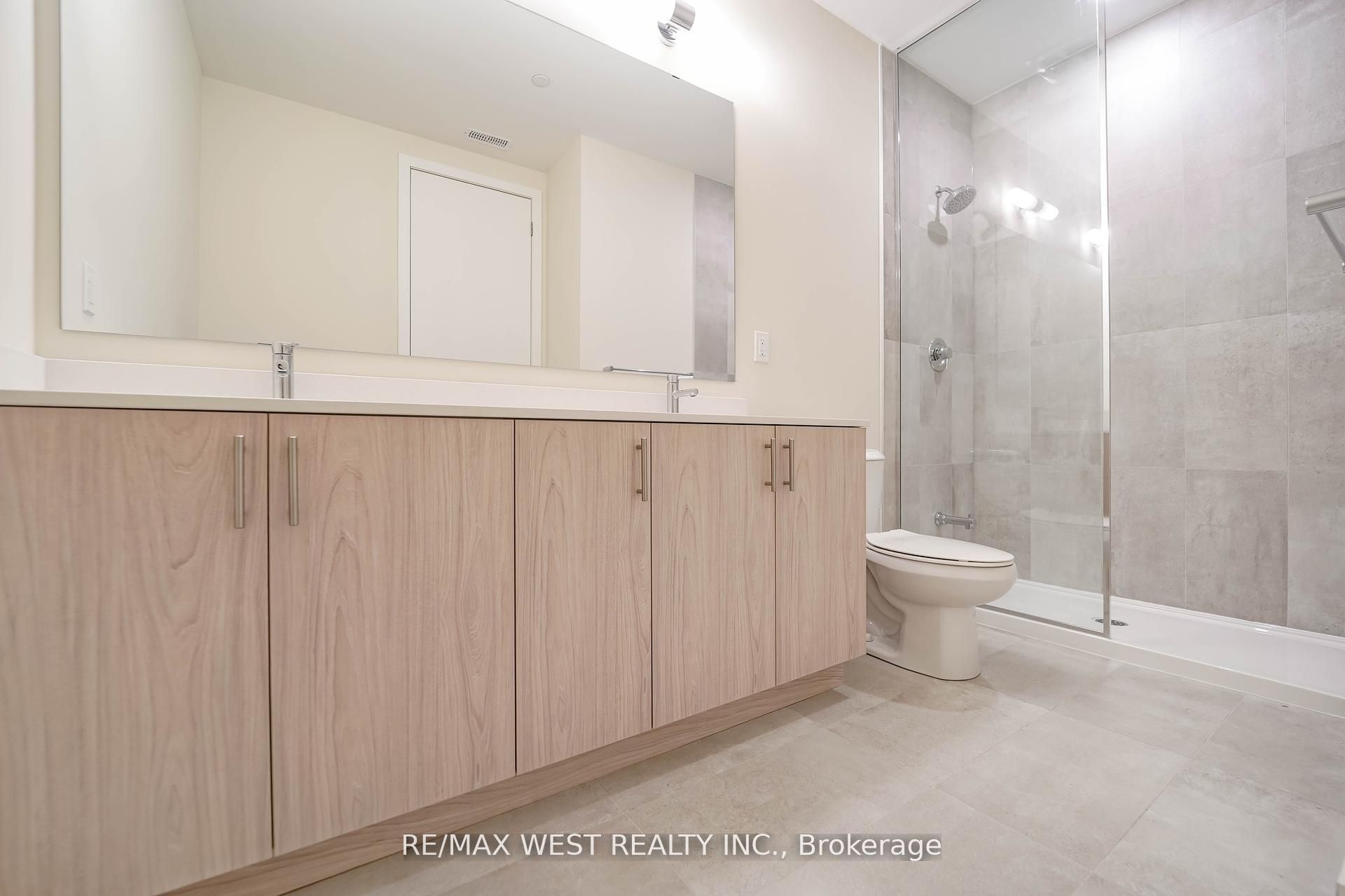Unit B103 - 65 Saigon Drive, Richmond Hill 5